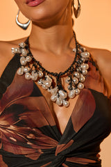 GIVING EVERYTHING NECKLACE