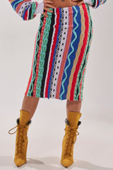 FEELING THE VIBES MAXI SKIRT