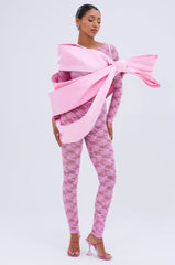 IM THE GIFT BODY ACCESSORY