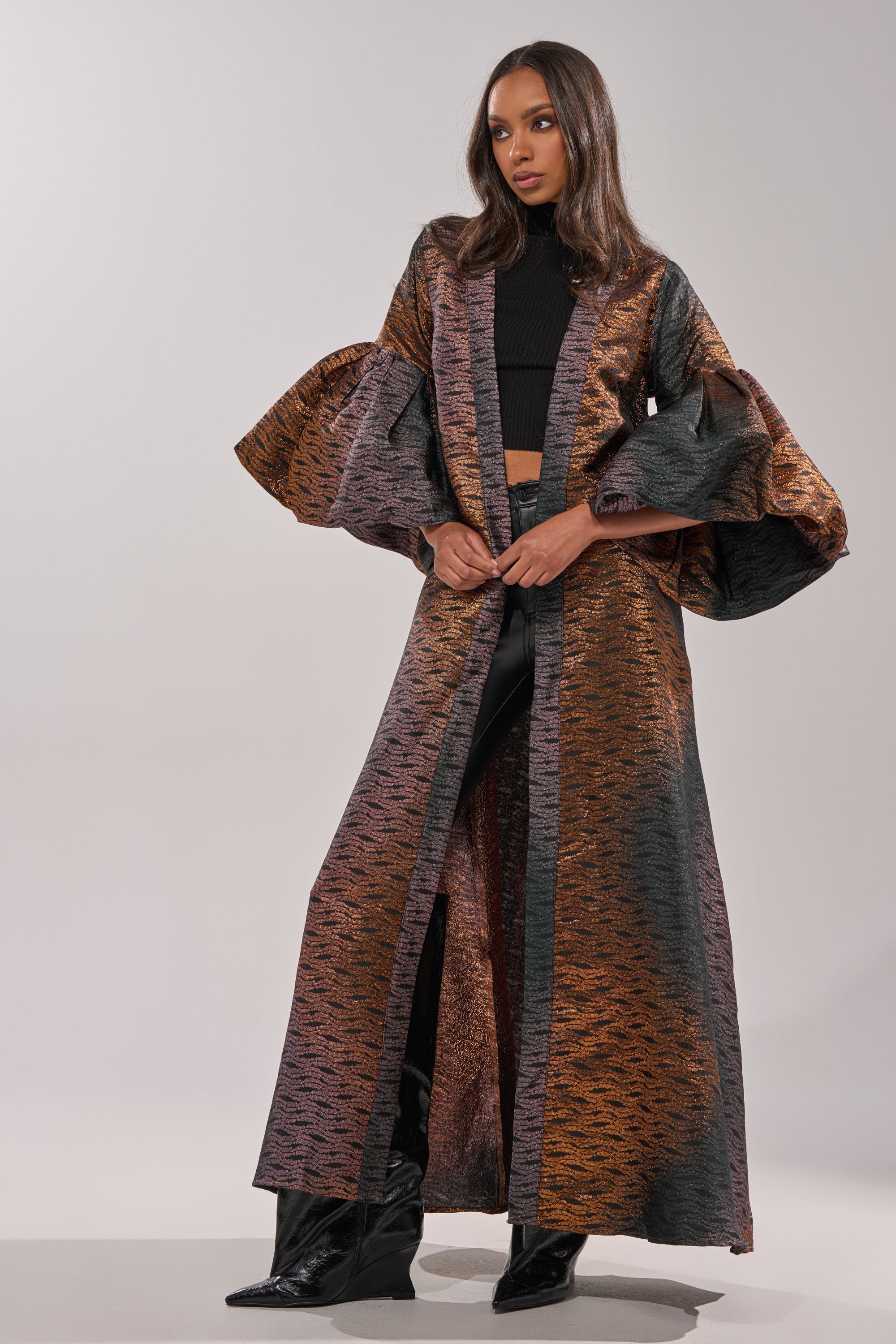 FLORENCE BROCADE PUFF SLEEVE DUSTER