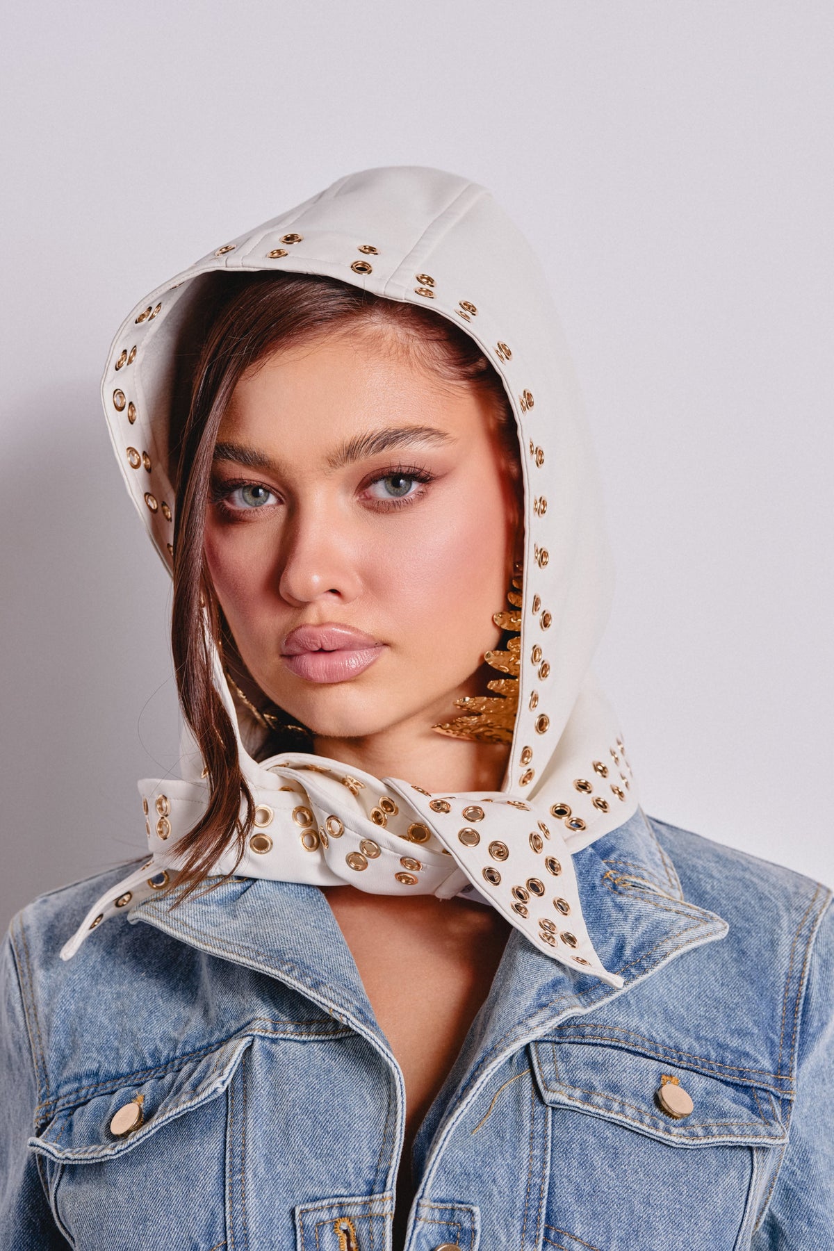 THAT GURL PU GROMMET HEADSCARF