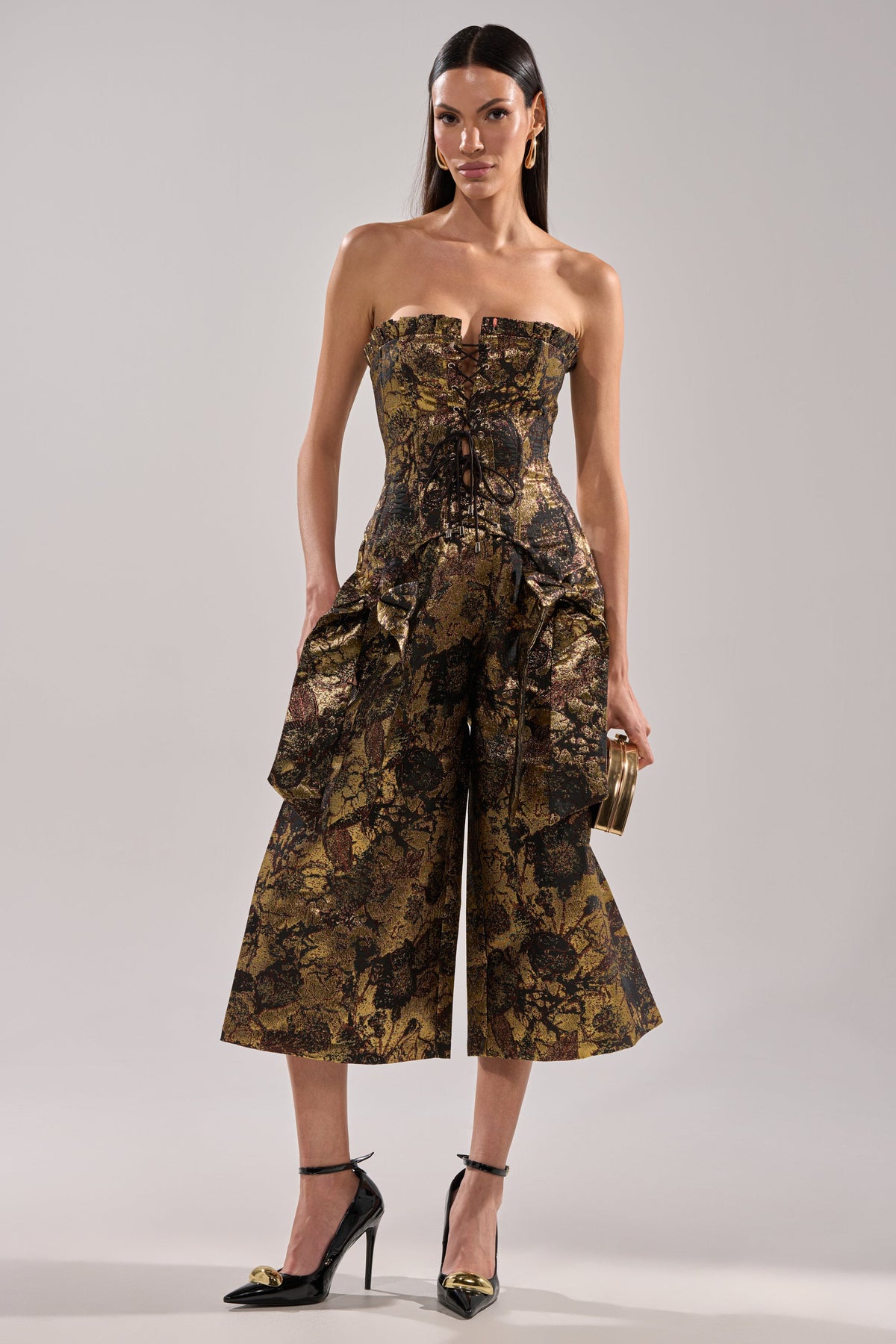 LOTUS BROCADE CAPRI