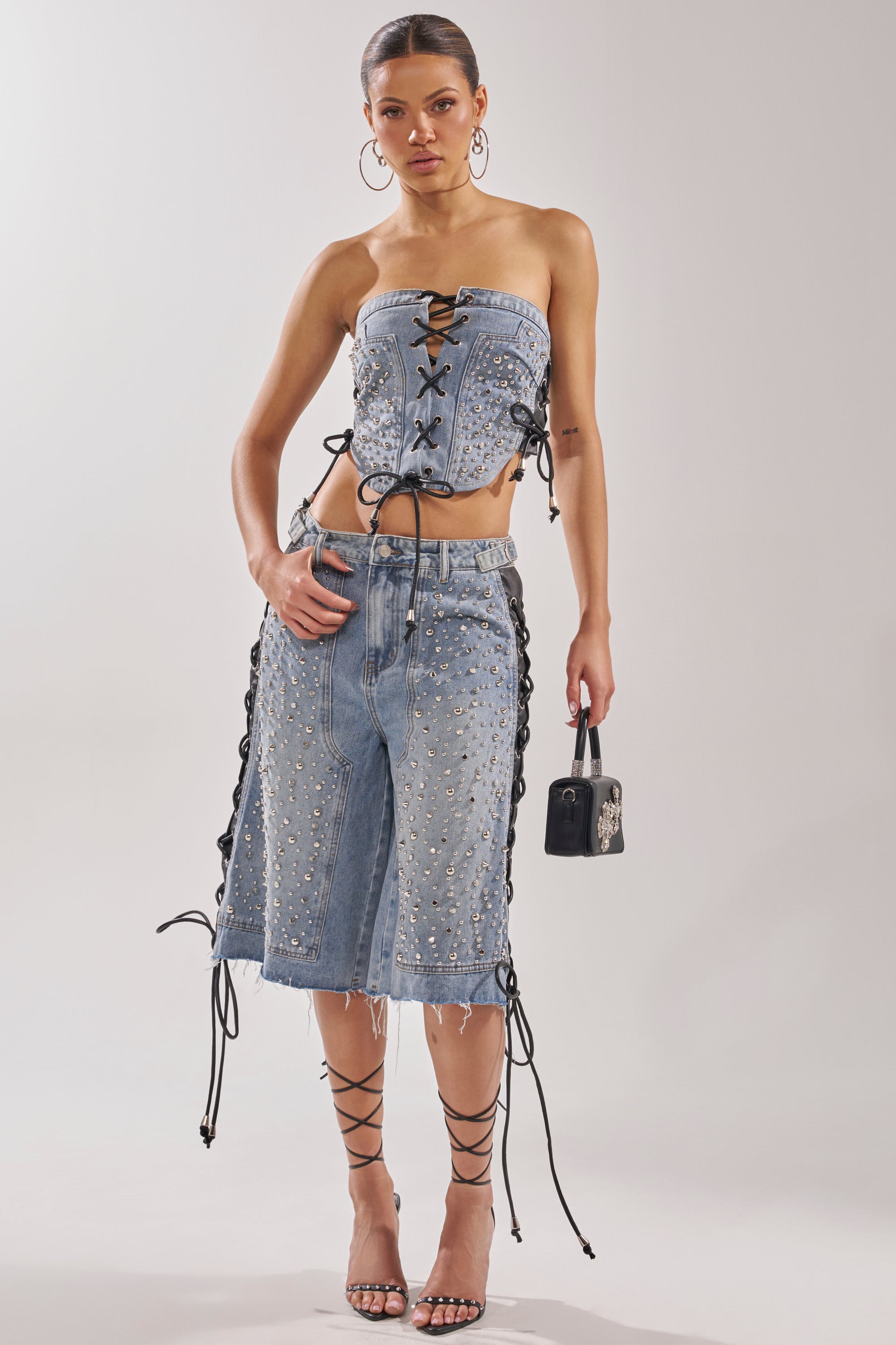 HONEY BABY LACE UP CORSET