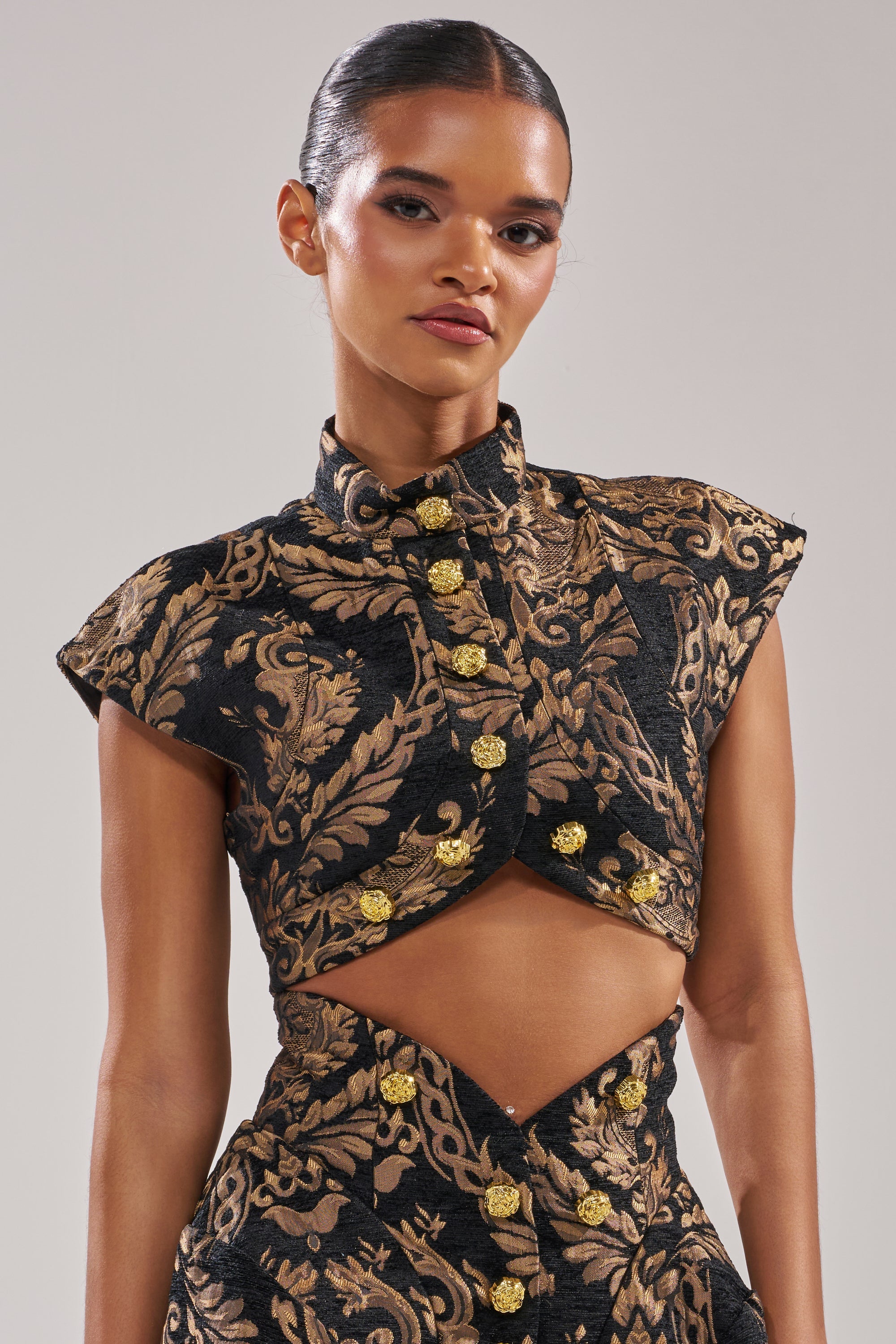 KAYLA BROCADE SLEEVELESS BLOUSE