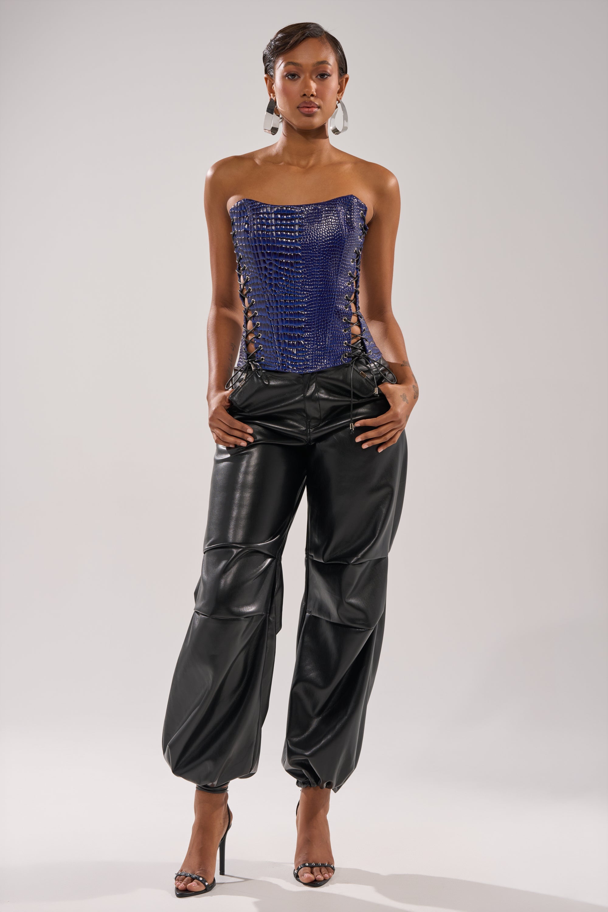 HIT THE SWITCH EMBOSSED CORSET