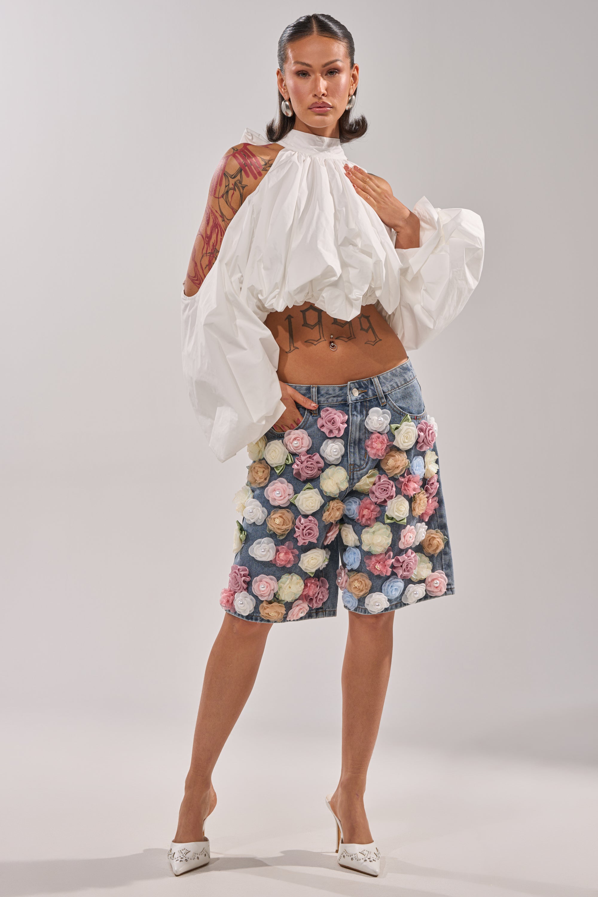 IRIS FLORAL BERMUDA SHORT