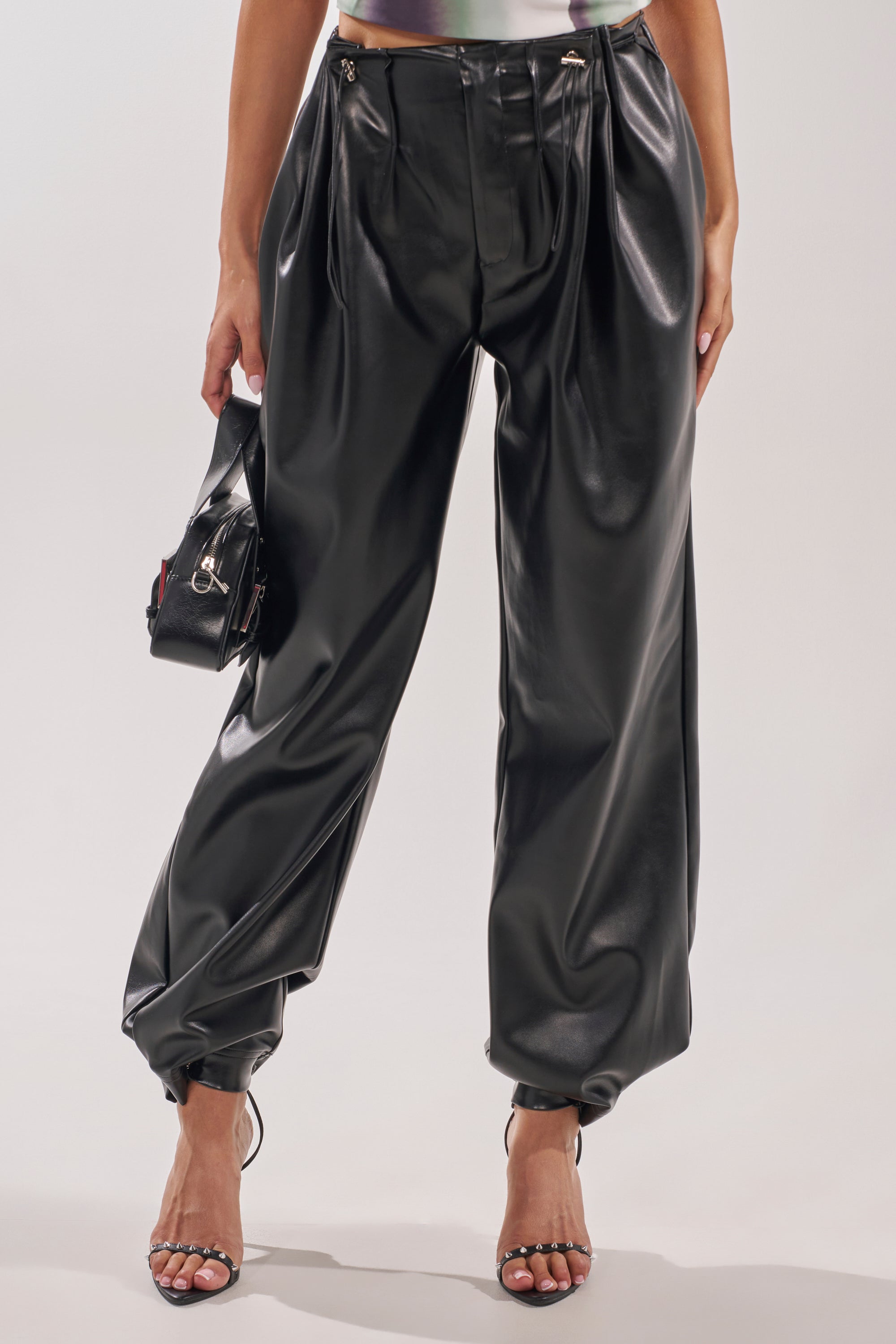 ON TOP OF IT FAUX LEATHER TROUSER