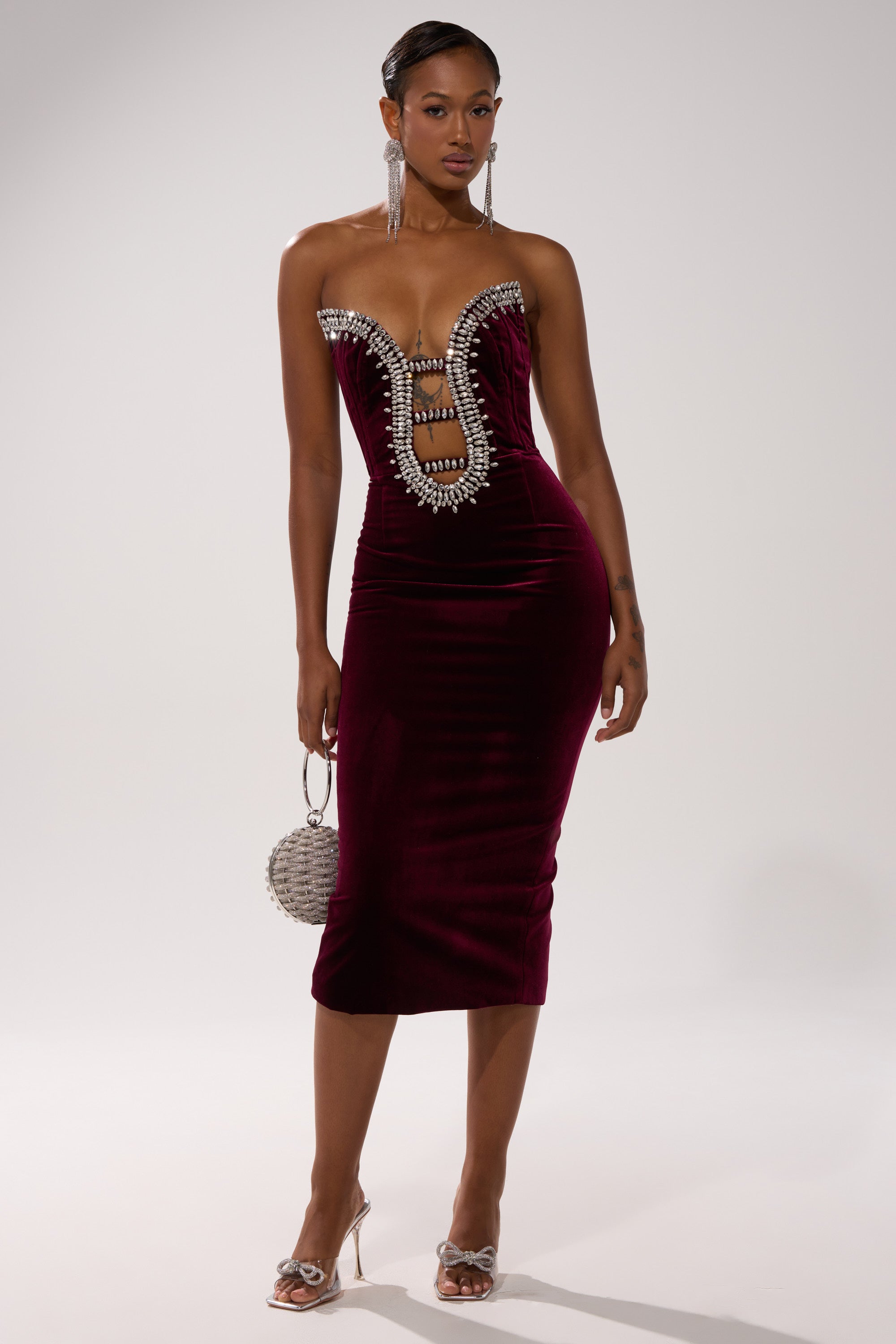 FEELIN THE LOVE VELVET RHINESTONE MIDI DRESS