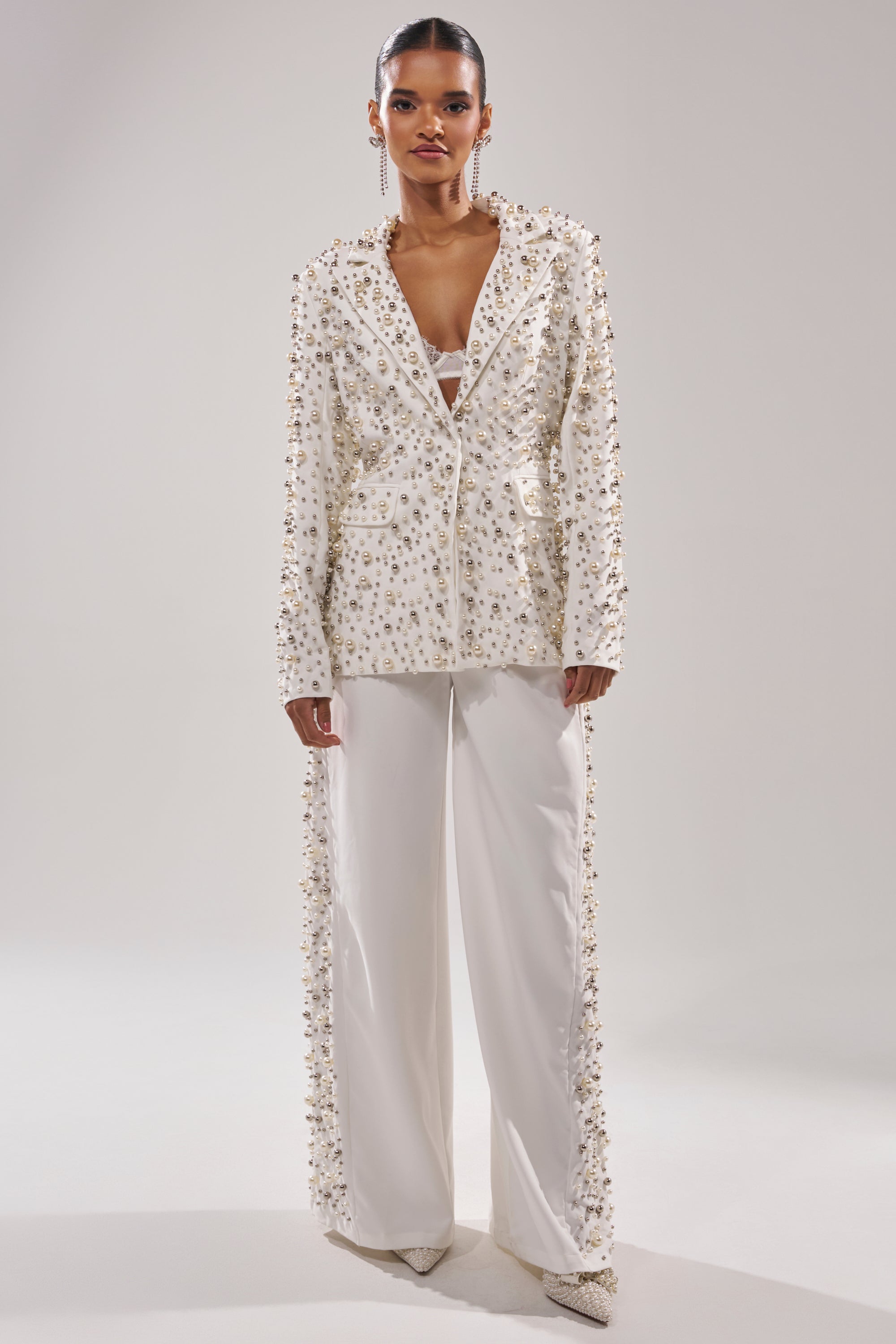KEEP IT GOING EMBELLISHED BLAZER