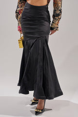QUEEN OF IT ALL MAXI SKIRT