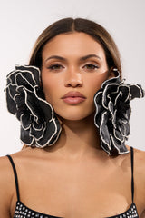 DRAMA EARRING