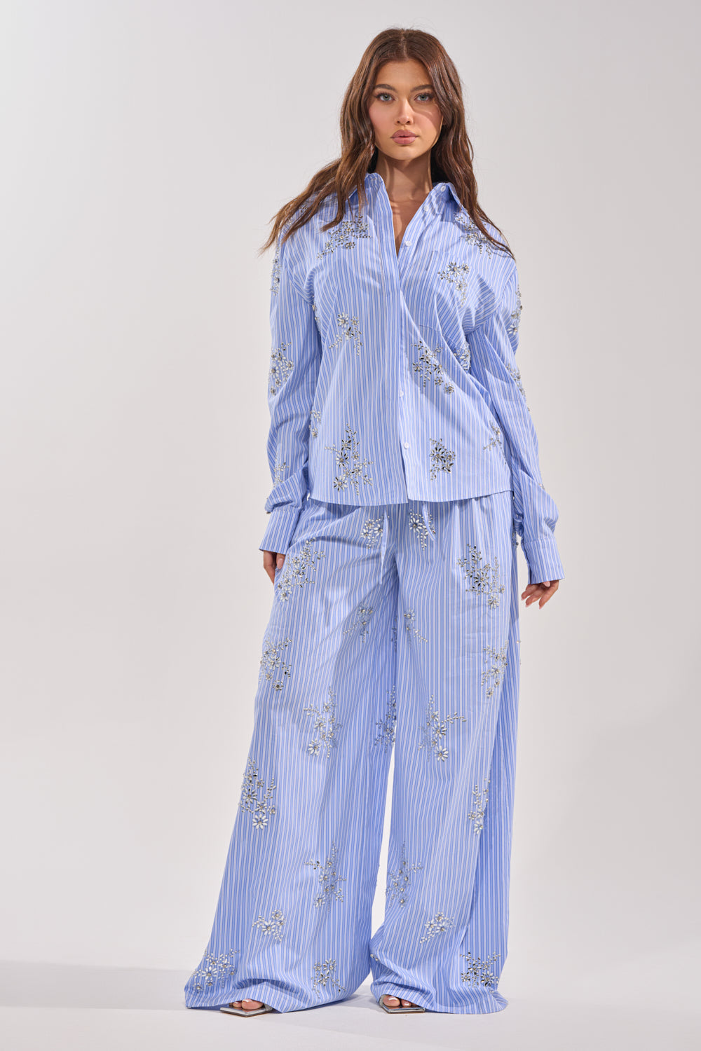 SWEET DREAMS RHINESTONE POPLIN BUTTONDOWN