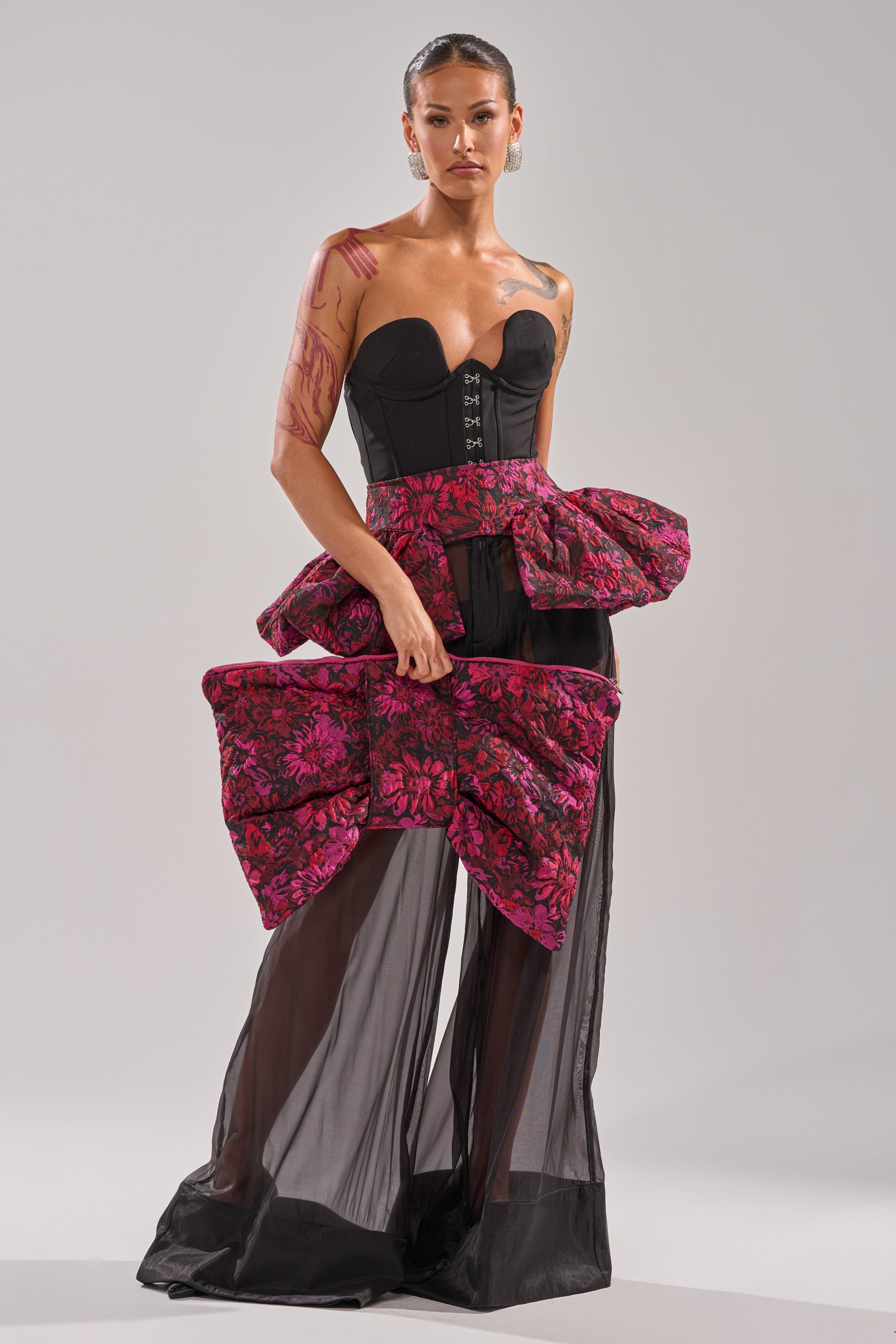 BOWTIFUL OVERSIZED CLUTCH