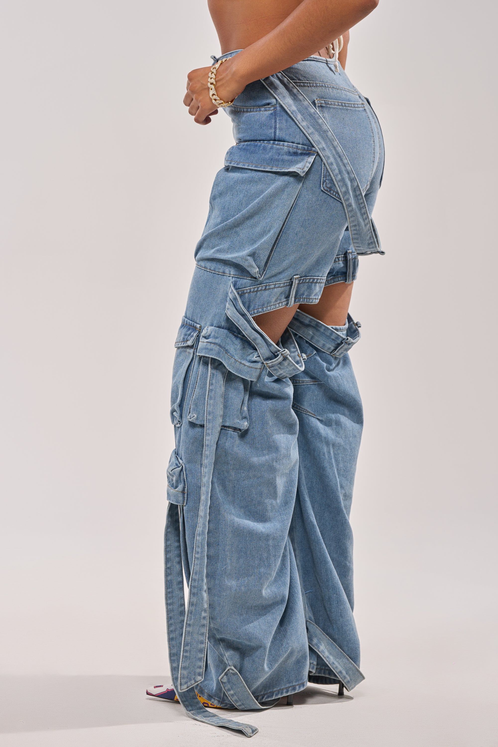 CHECK OUT THE BACK CUTOUT RELAXED DENIM