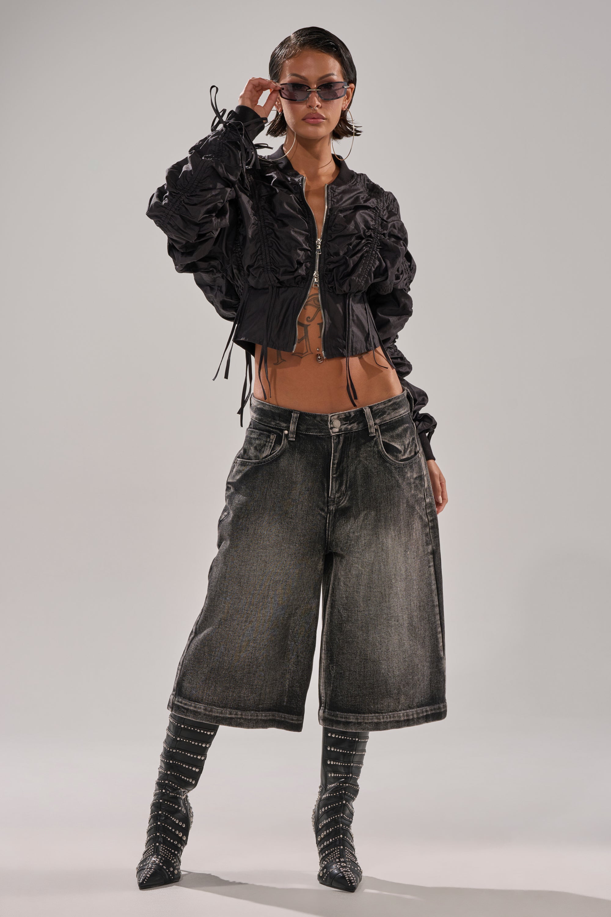 ARIANA SCRUNCH BOMBER