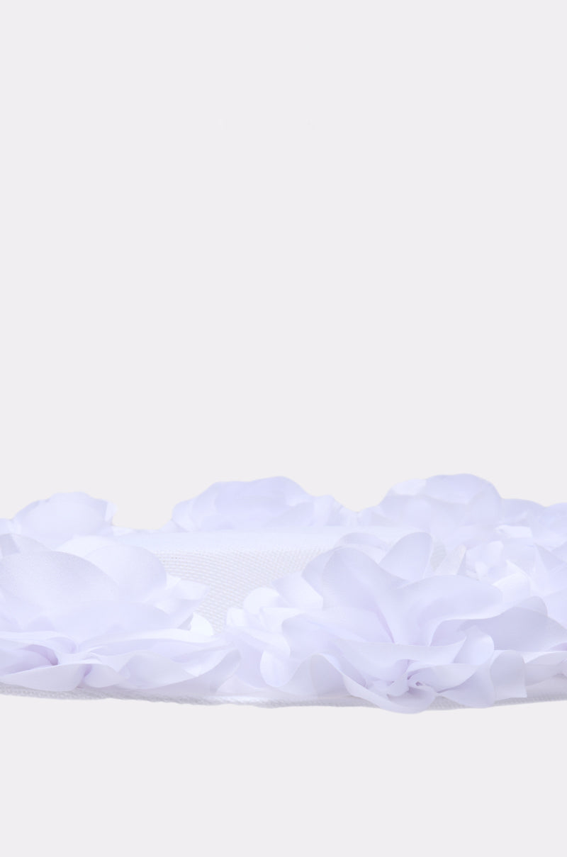 ROSEY CLIP ON HAT IN WHITE