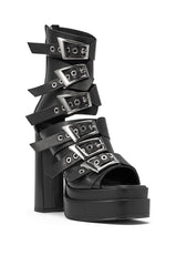 AKIRA GOLD ALBERIC BLACK CHUNKY PLATFORM SANDAL