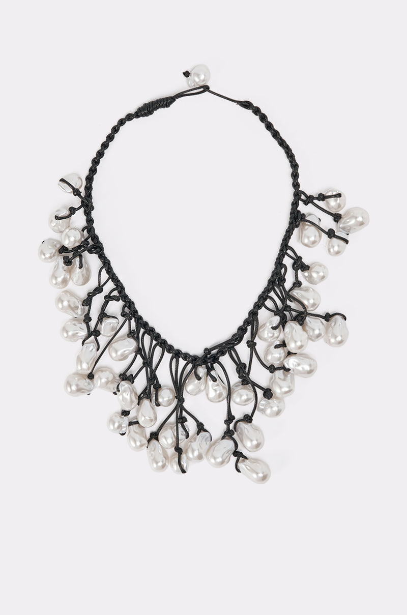 GIVING EVERYTHING NECKLACE