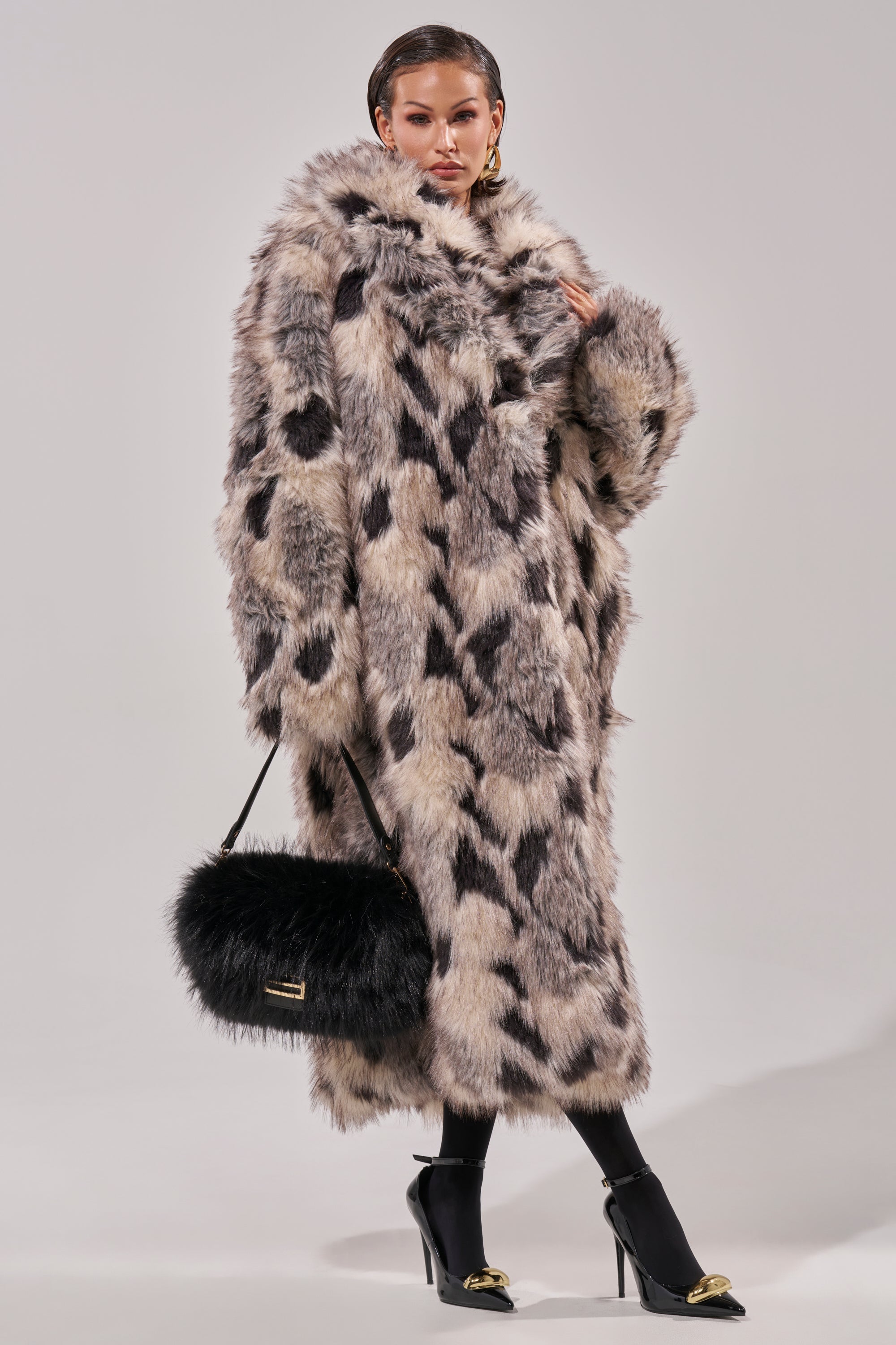 NEW AUSTIN FAUX FUR COAT