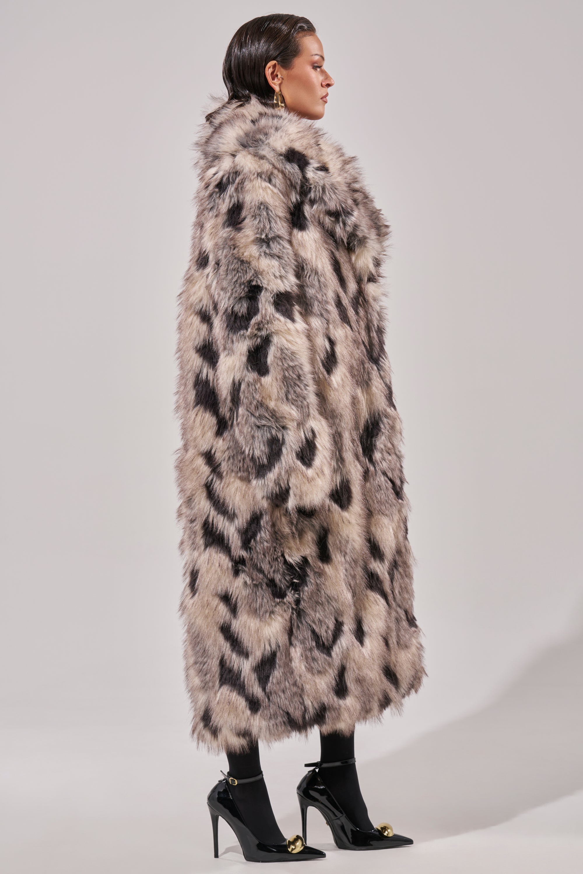 NEW AUSTIN FAUX FUR COAT