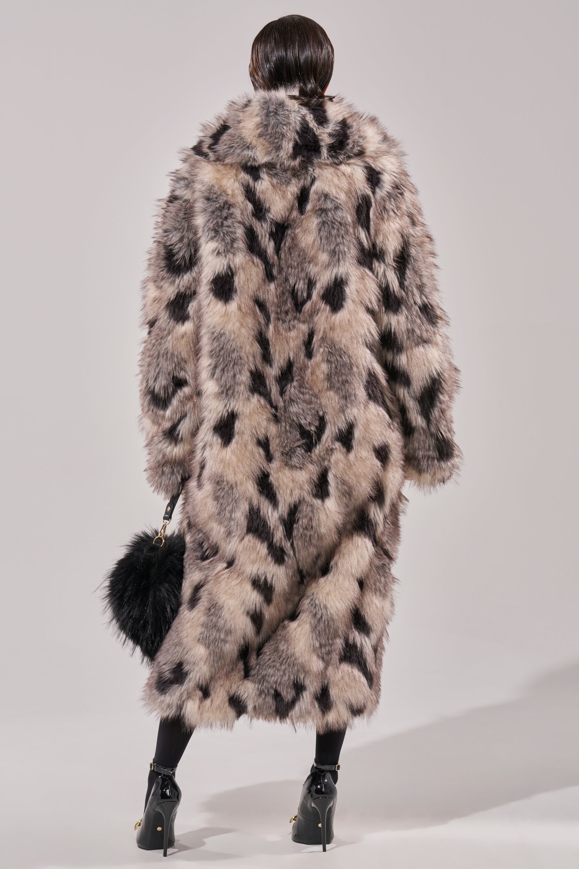 NEW AUSTIN FAUX FUR COAT
