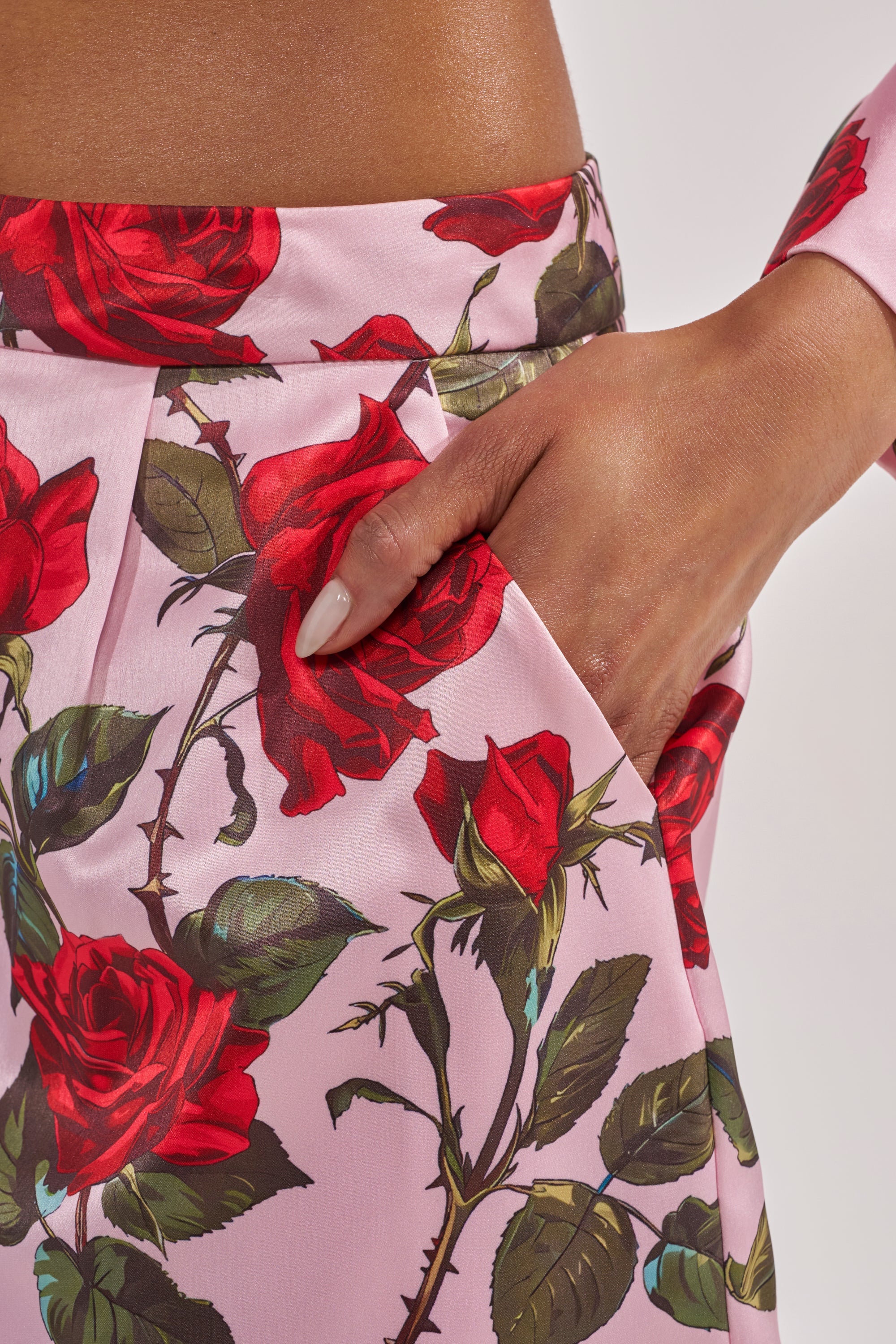 DOZEN ROSES SATIN SHORTS IN LIGHT PINK