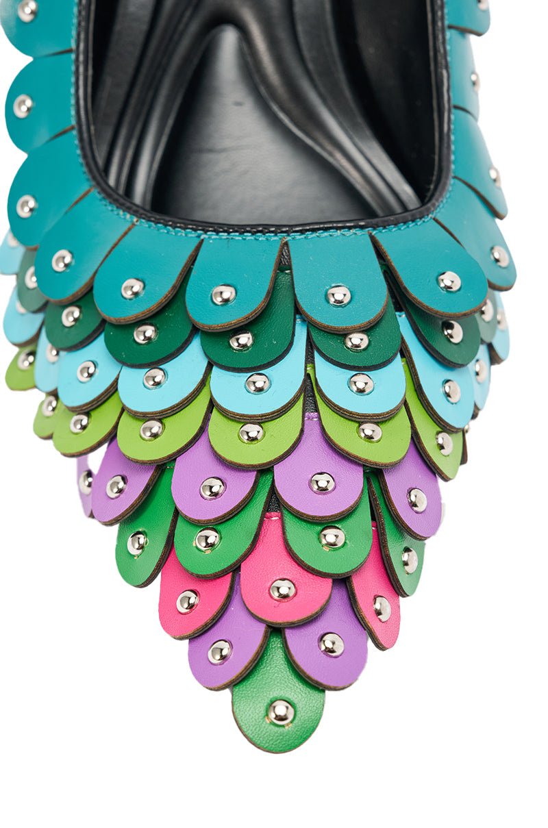 AZALEA WANG CRISTATUS GREEN MULTI COLOR TEXTURED STILETTO PUMP