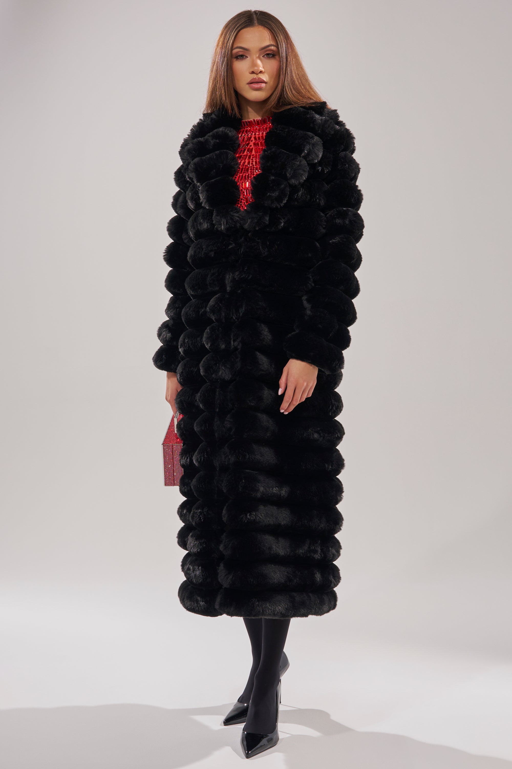MAXI POPCORN FAUX FUR IN BLACK