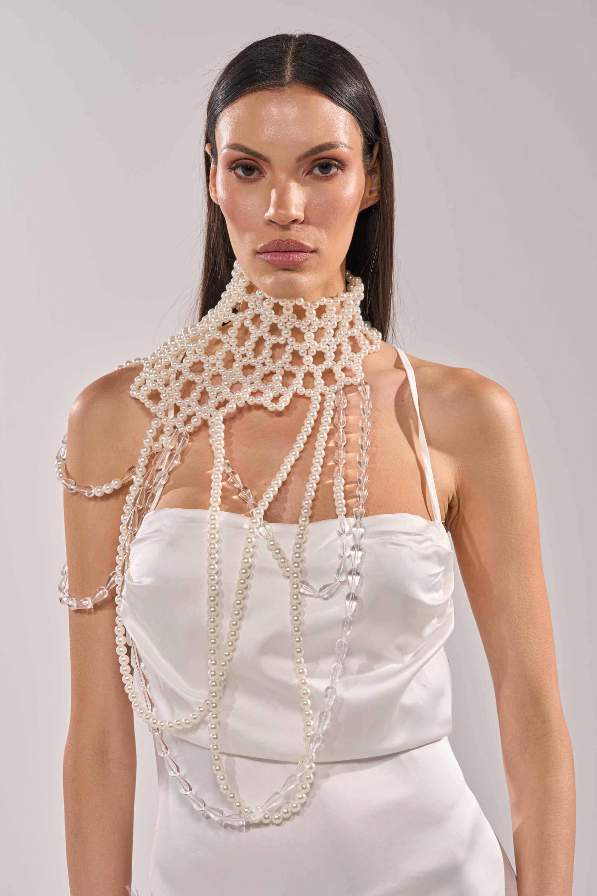 ELEGANCE IS ME STATEMENT NECKLACE