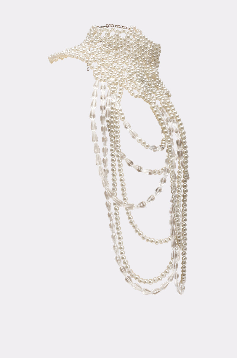 ELEGANCE IS ME STATEMENT NECKLACE