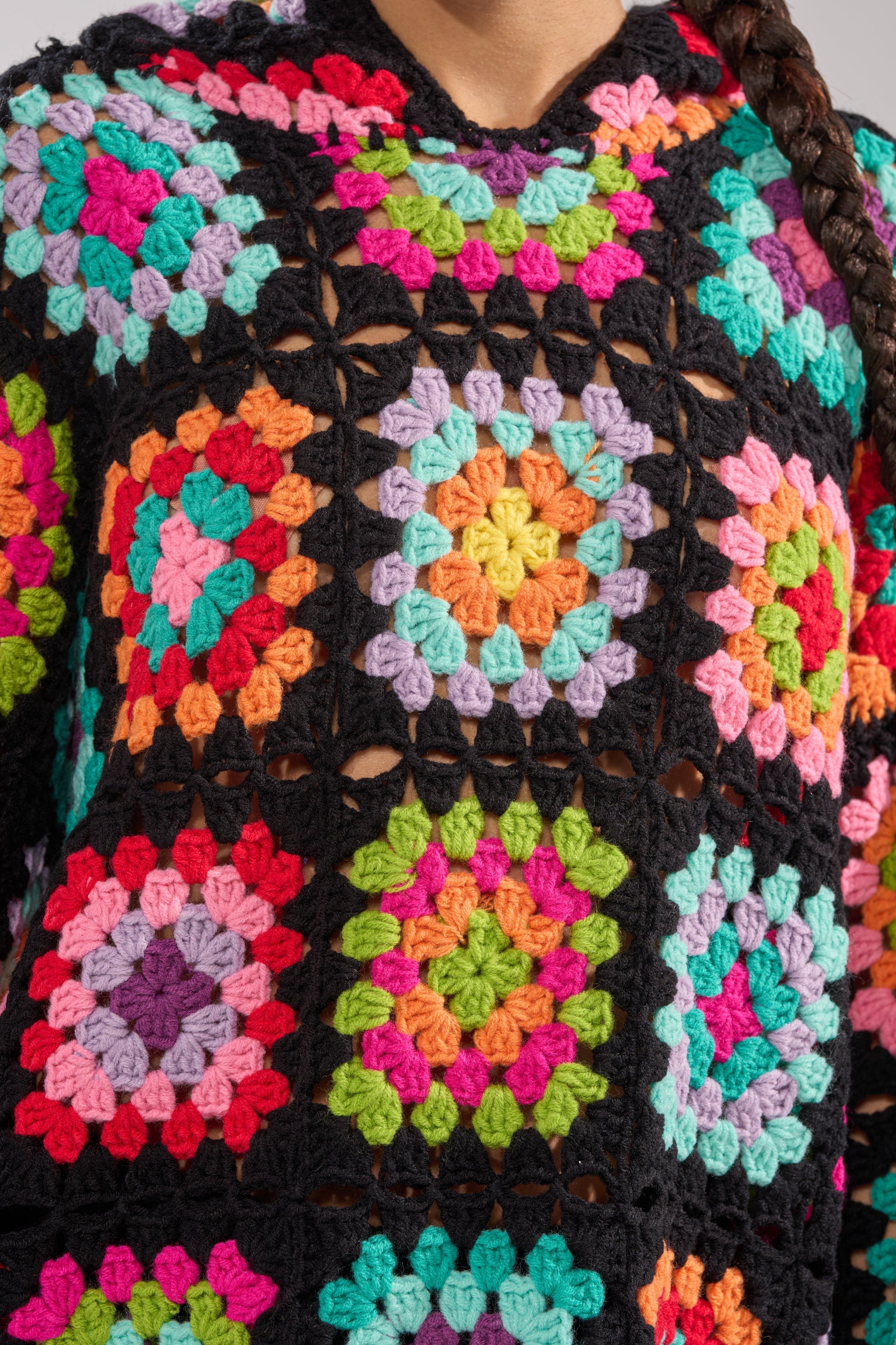 FESTIVAL GIRLY OVERSIZED CROCHET SWEATSHIRT IN MULTI