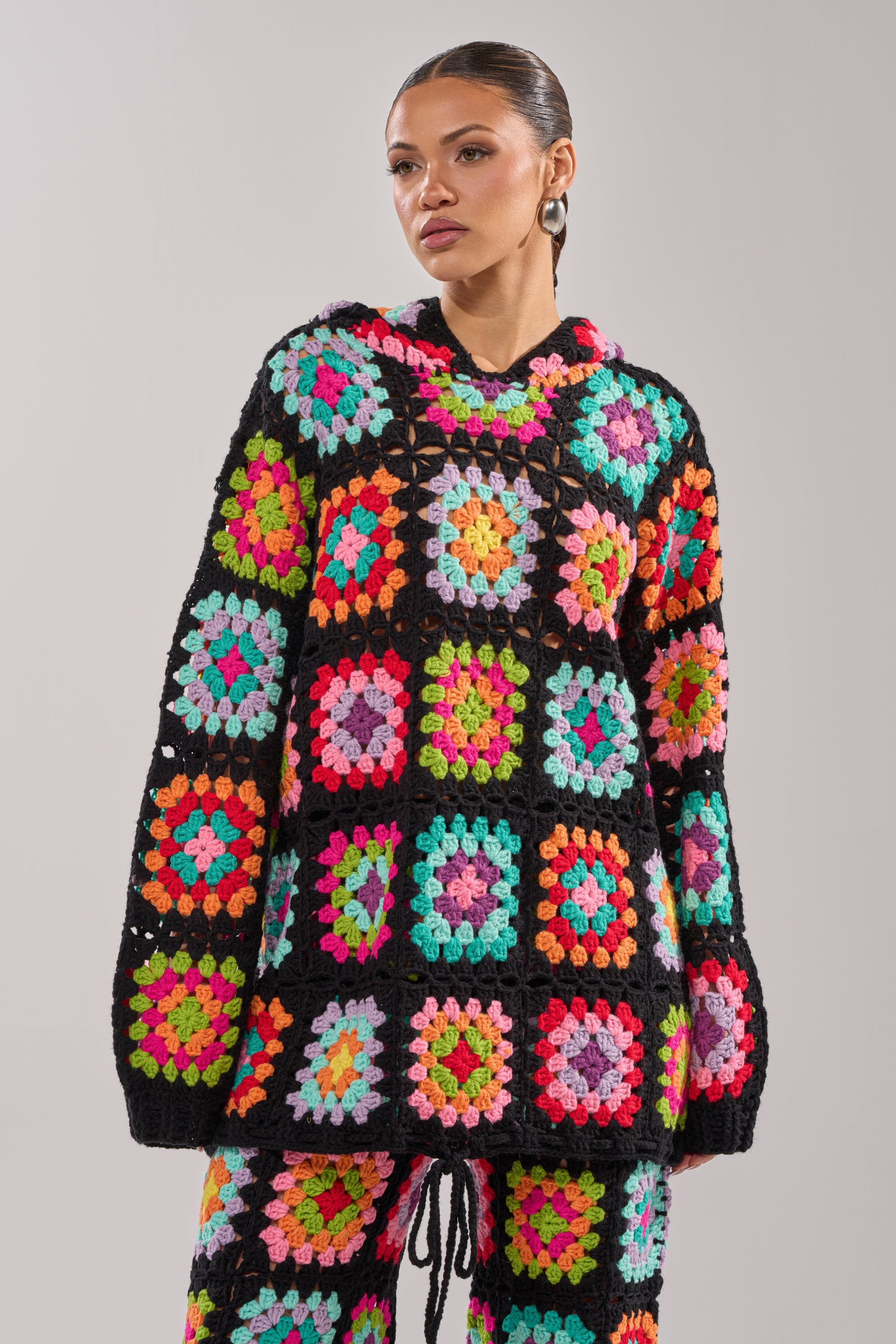 FESTIVAL GIRLY OVERSIZED CROCHET SWEATSHIRT IN MULTI