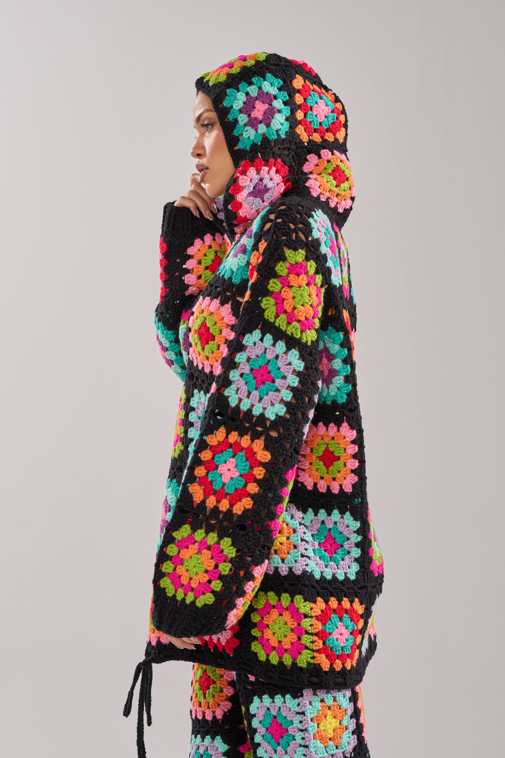 FESTIVAL GIRLY OVERSIZED CROCHET SWEATSHIRT IN MULTI