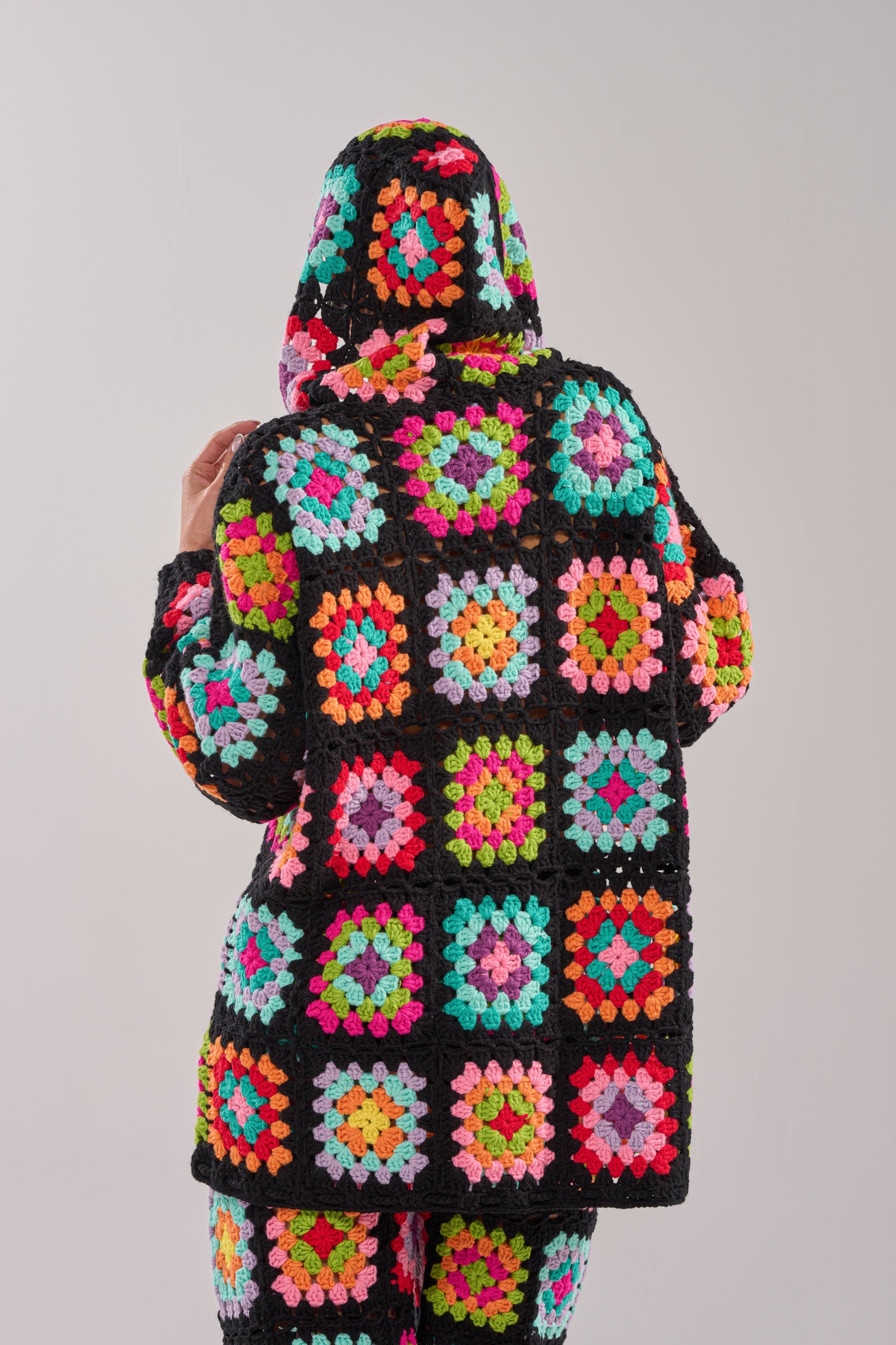 FESTIVAL GIRLY OVERSIZED CROCHET SWEATSHIRT IN MULTI