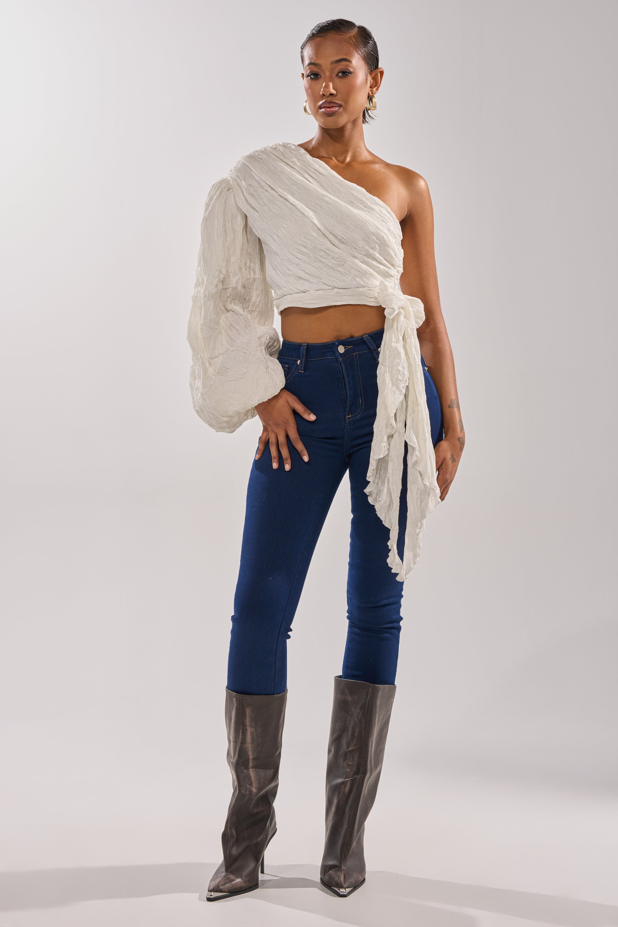 GROOVY BABY SIDE TIE BLOUSE