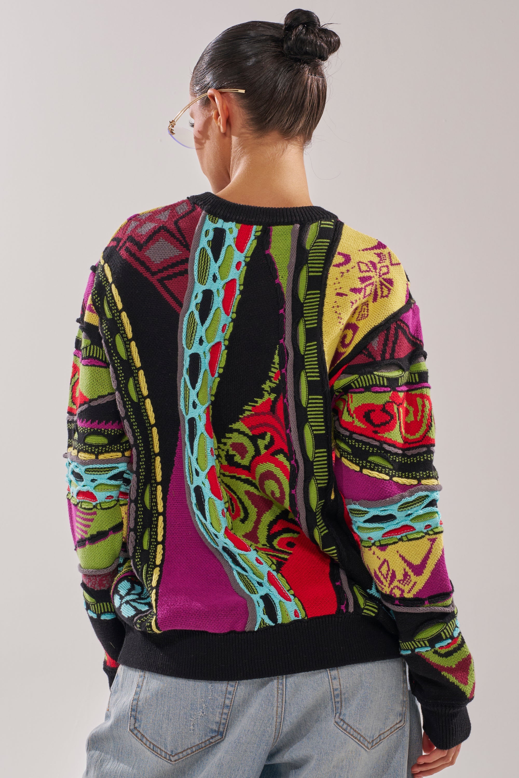 GET GROOVY SWEATER