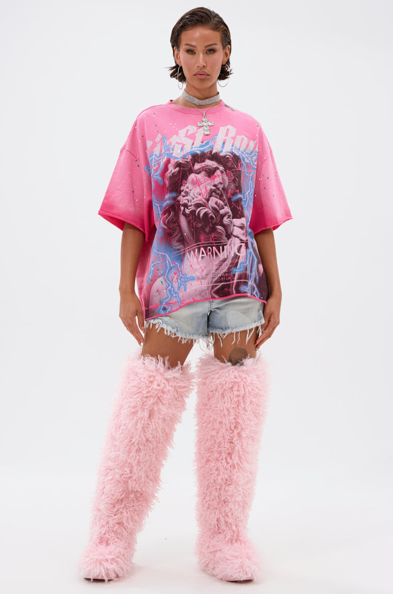 FIRST ROW FADE INTO BLACK OVERSIZED TEE