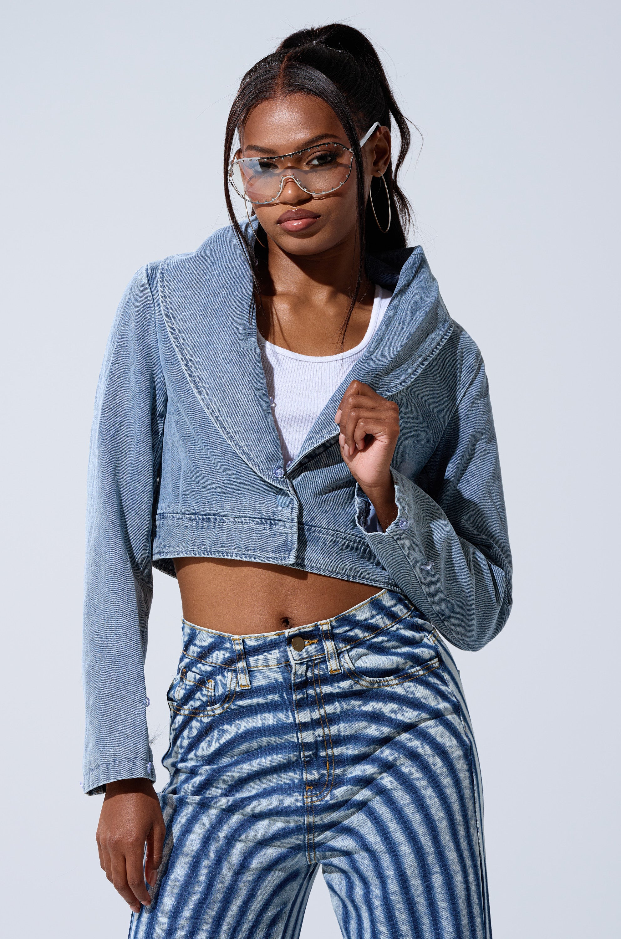 GISELE CROP DENIM BLAZER