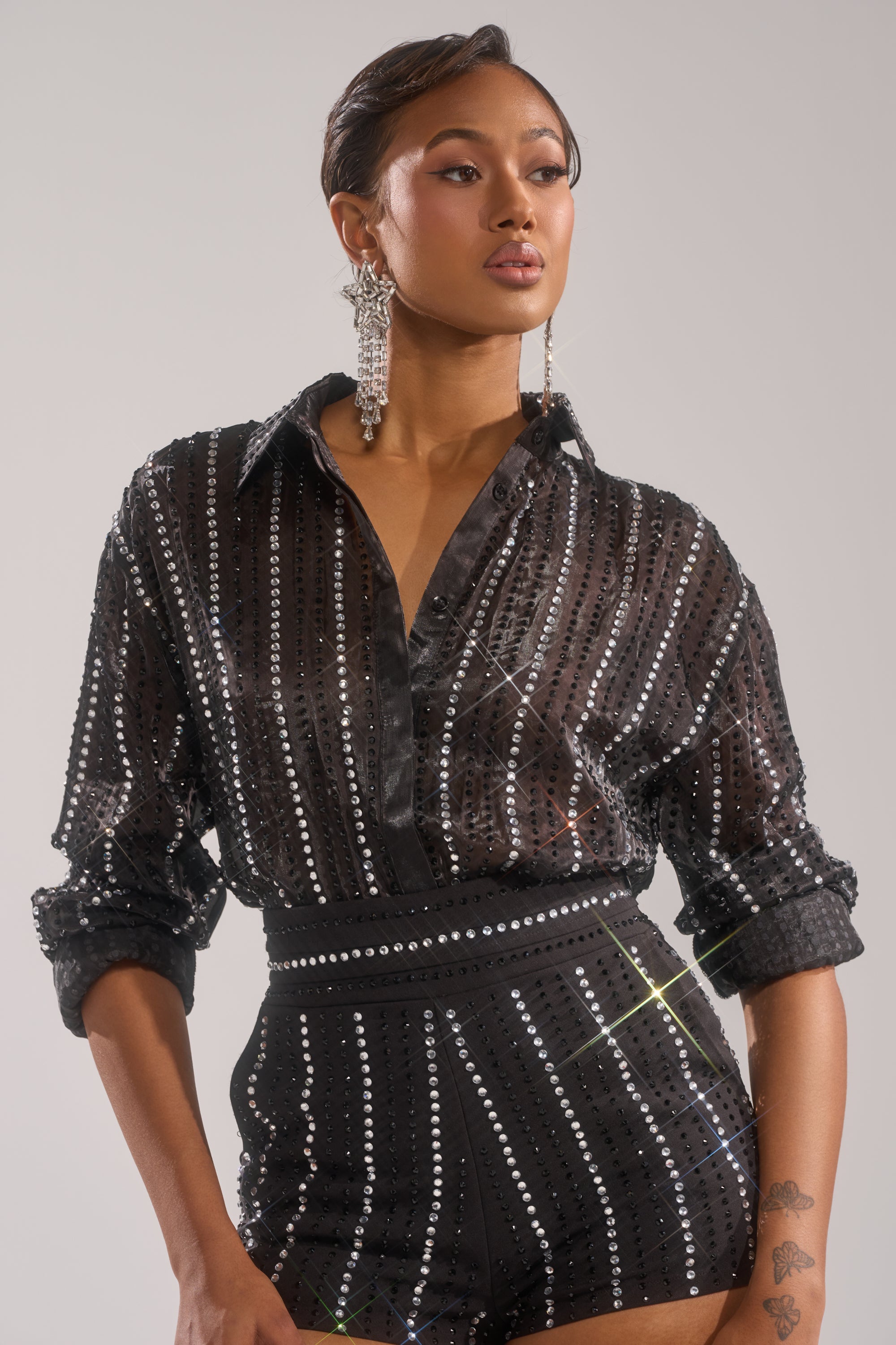 DANCE THE NIGHT AWAY BUTTON DOWN