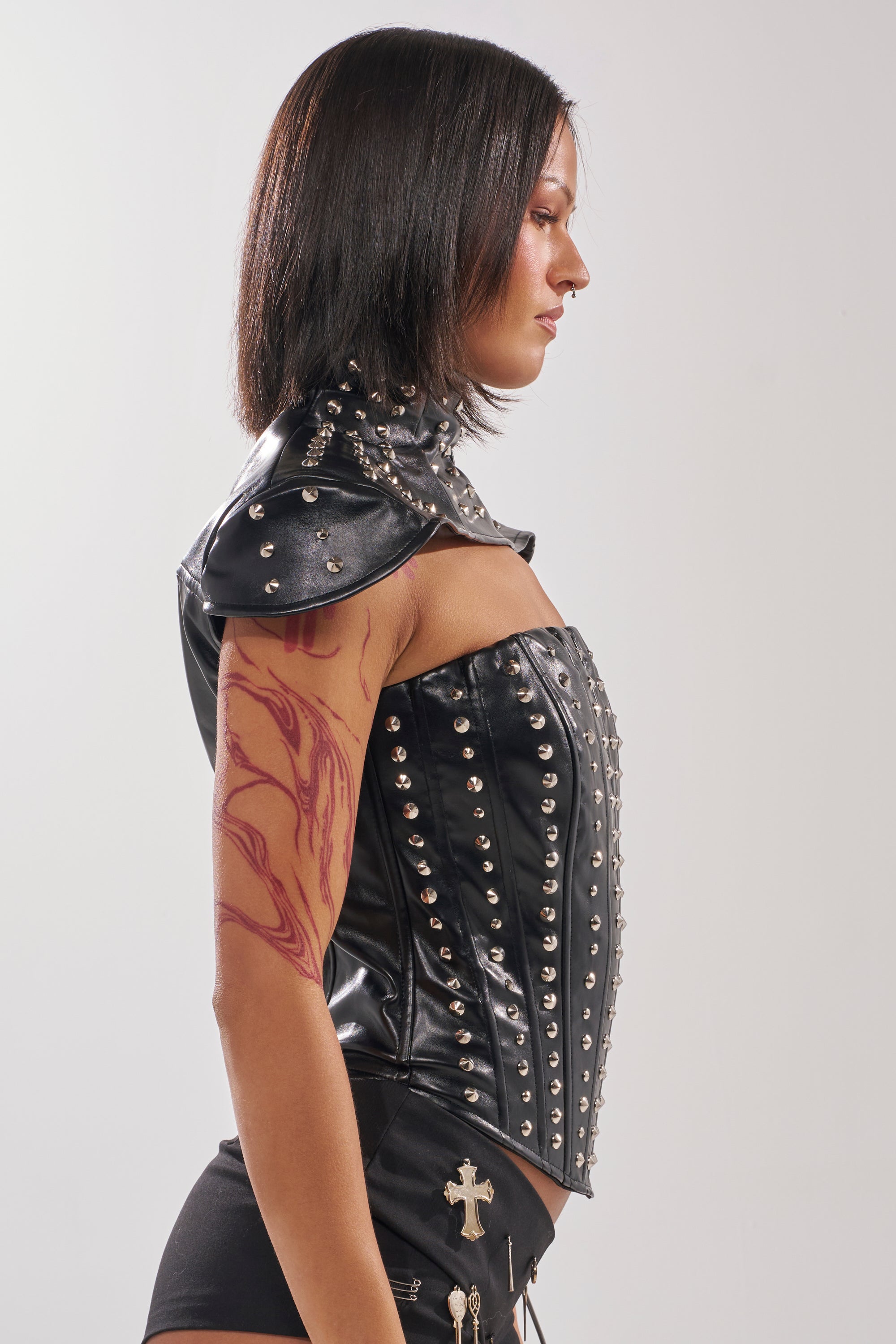DONT HUG ME FAUX LEATHER CORSET