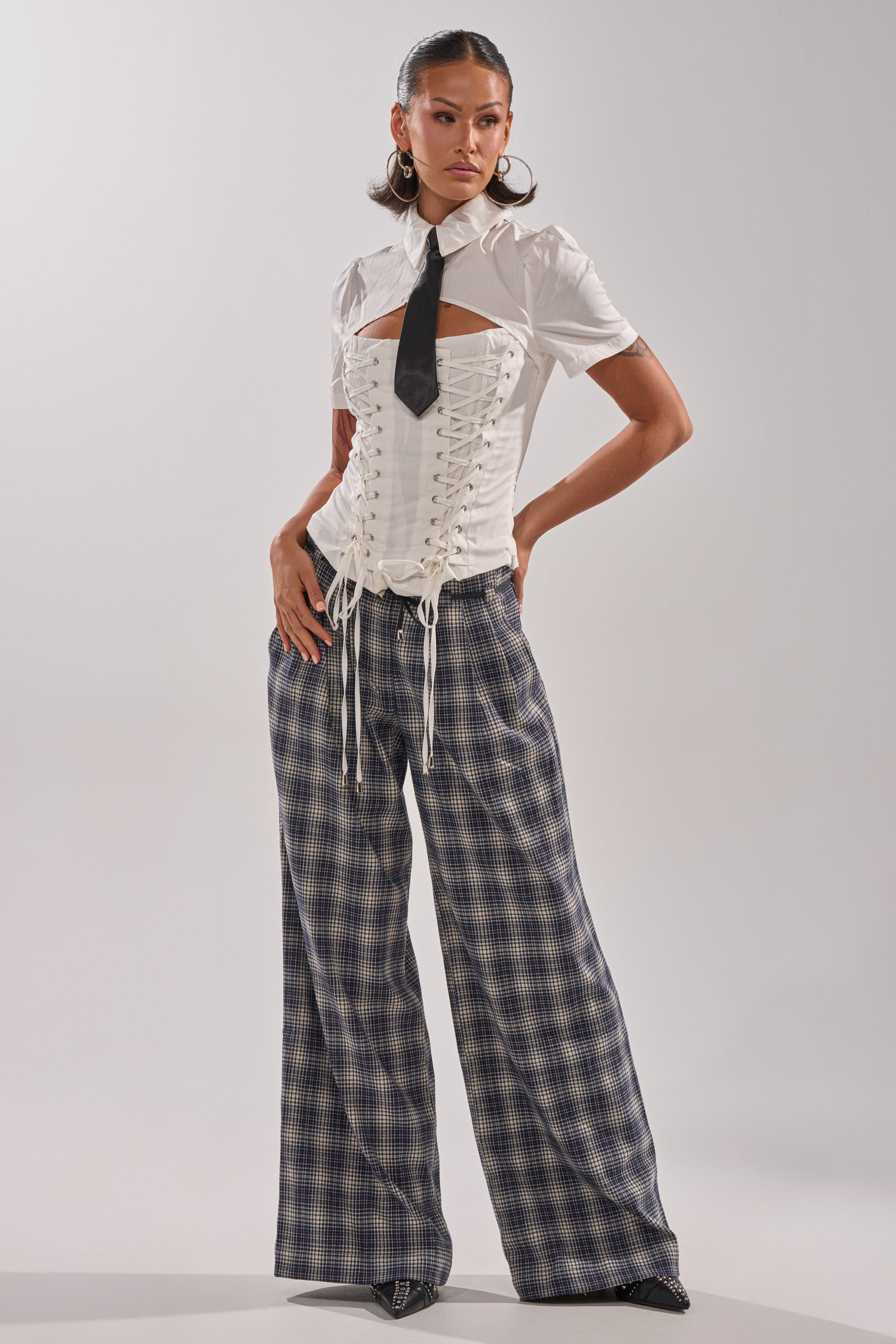 BUSINESS ONLY BLOUSE