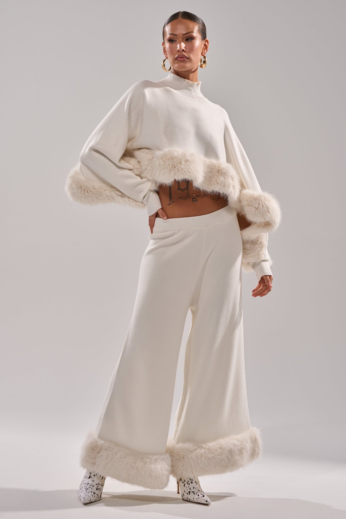 QUIET LUX FUR TRIM SWEATER PANTS IN WHITE