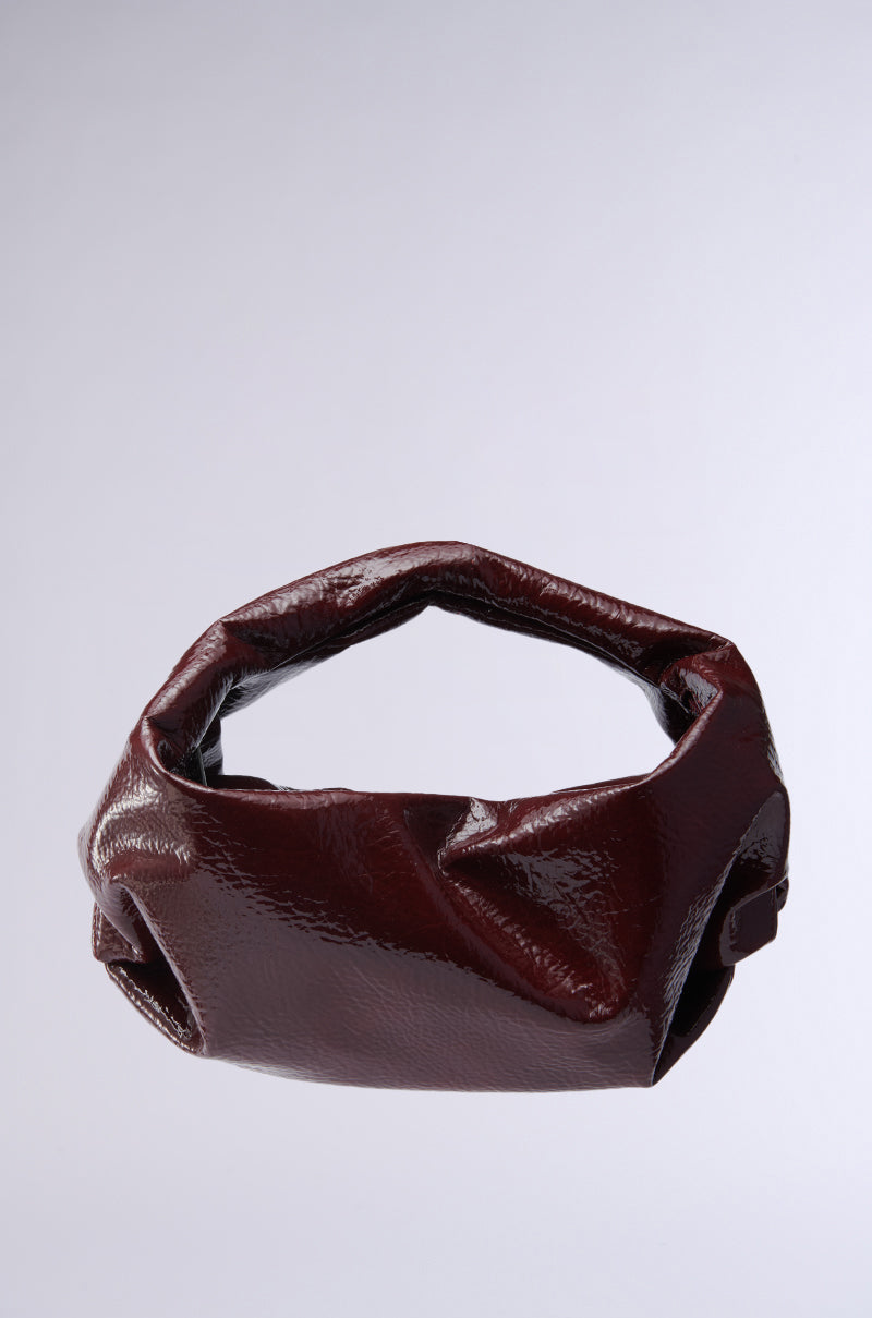 LEATHER LOVIN' PU PURSE IN BURGUNDY
