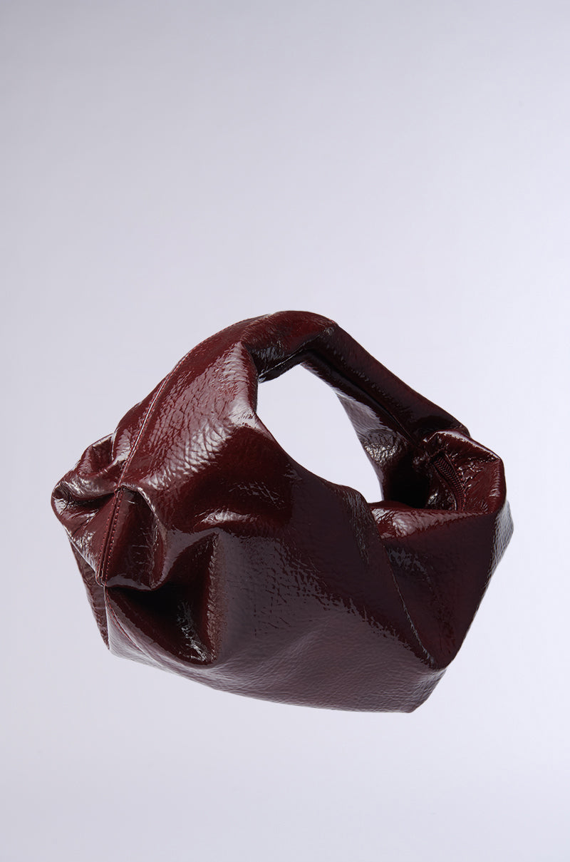 LEATHER LOVIN' PU PURSE IN BURGUNDY