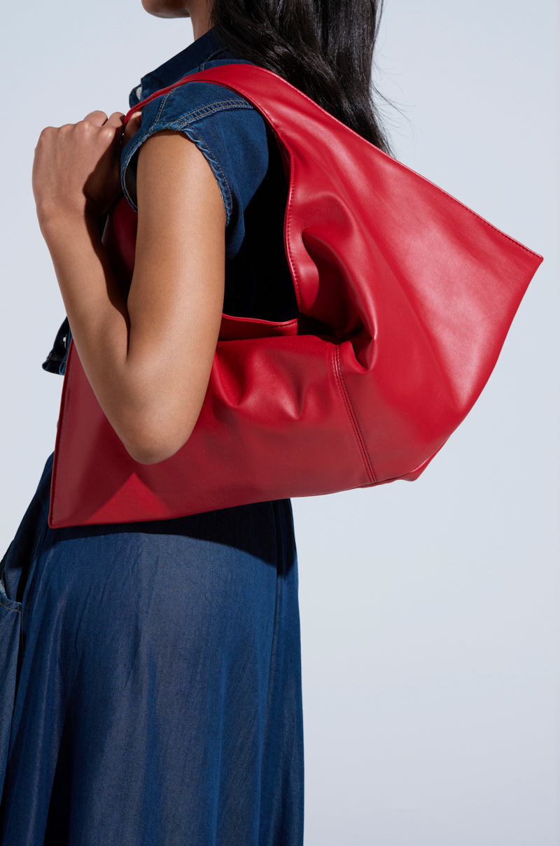 CREATE DRAMA OVERSIZED TOTE