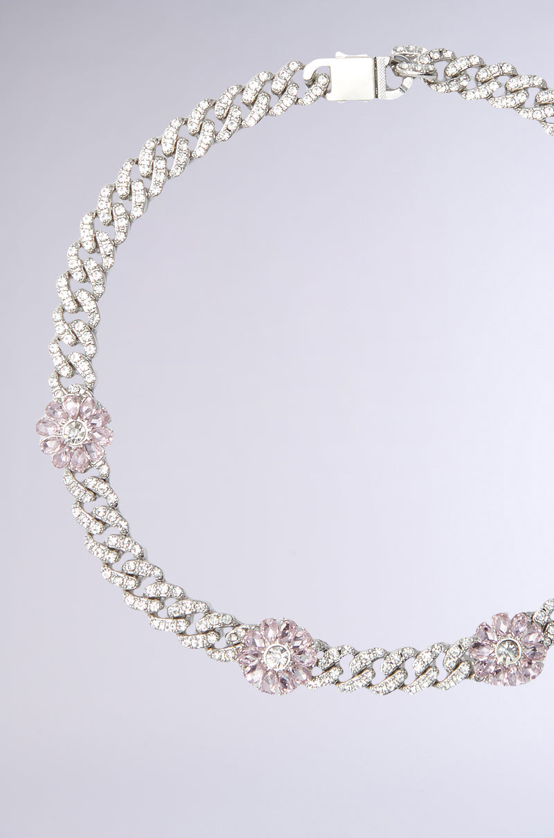 PINK PETALS NECKLACE