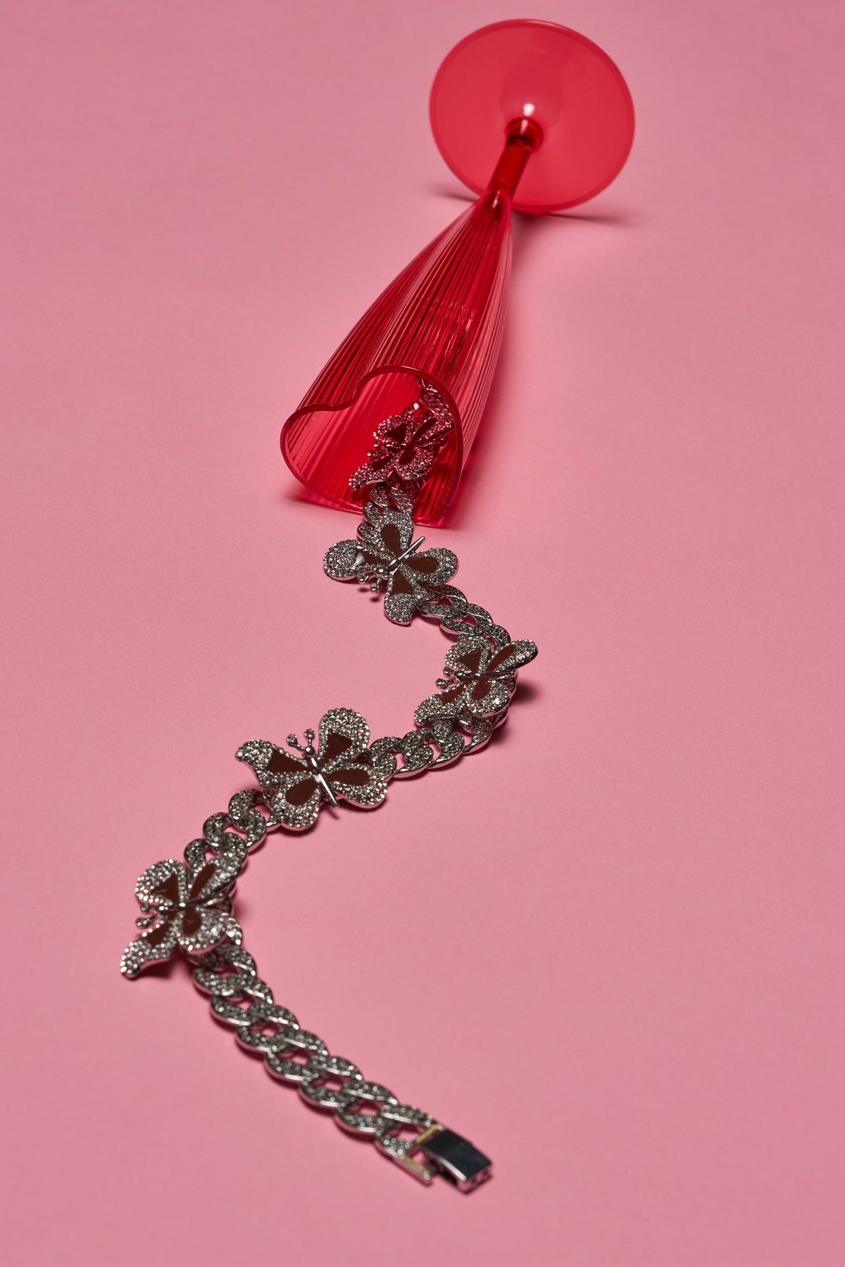 LUXE BUTTERFLY NECKLACE