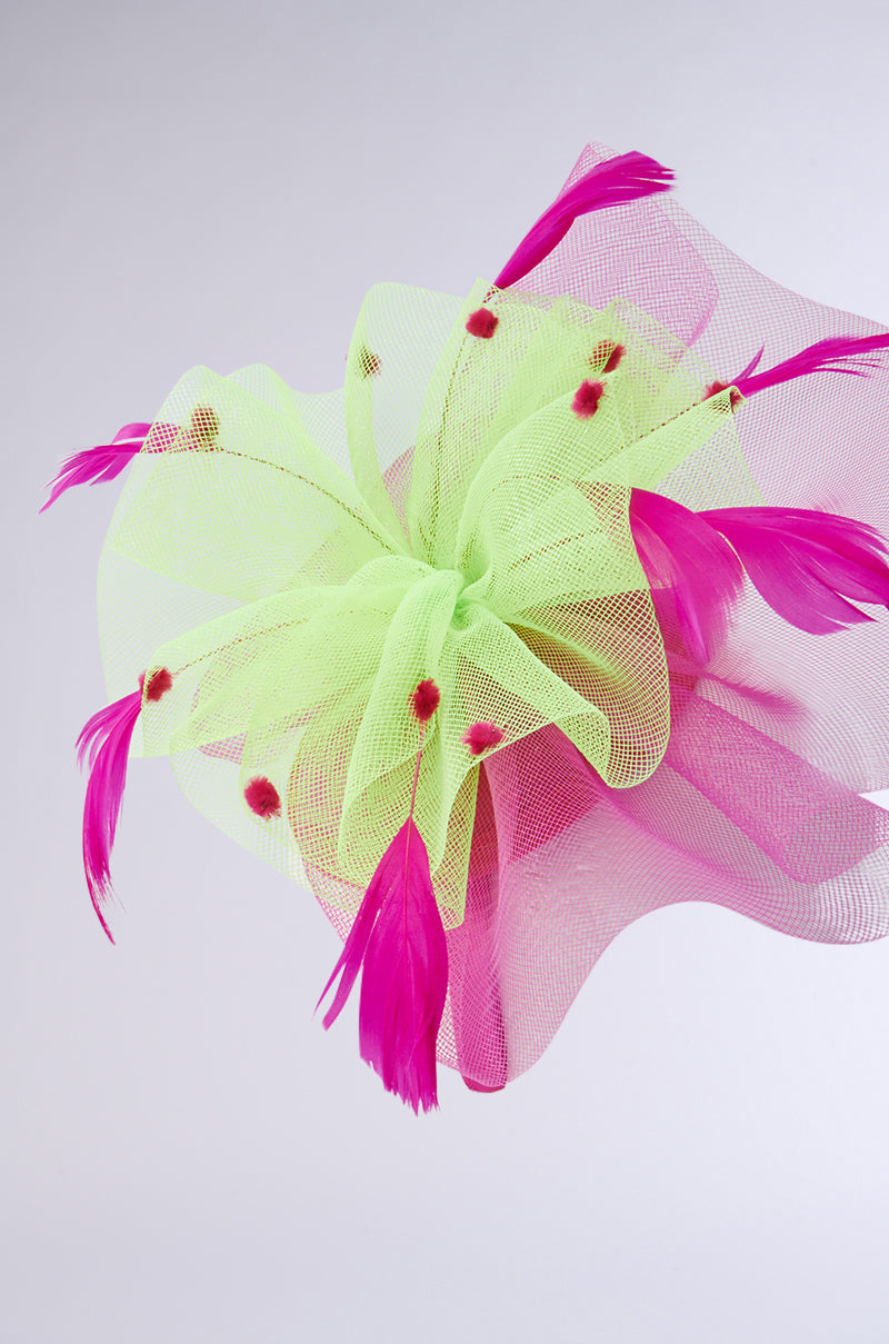 TO THE RACES FASCINATOR