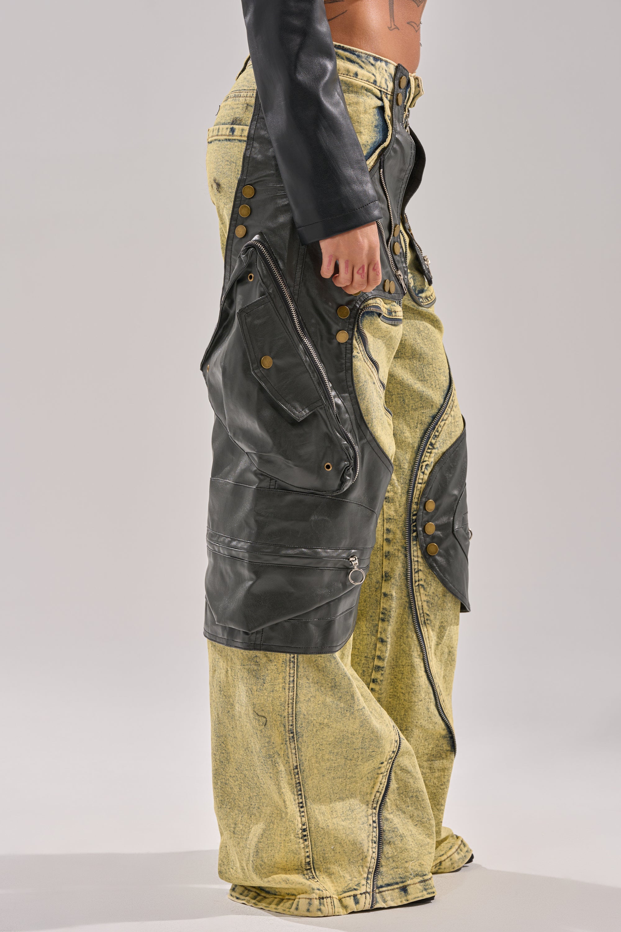 CRAZY FOR YOU RELAXED DENIM