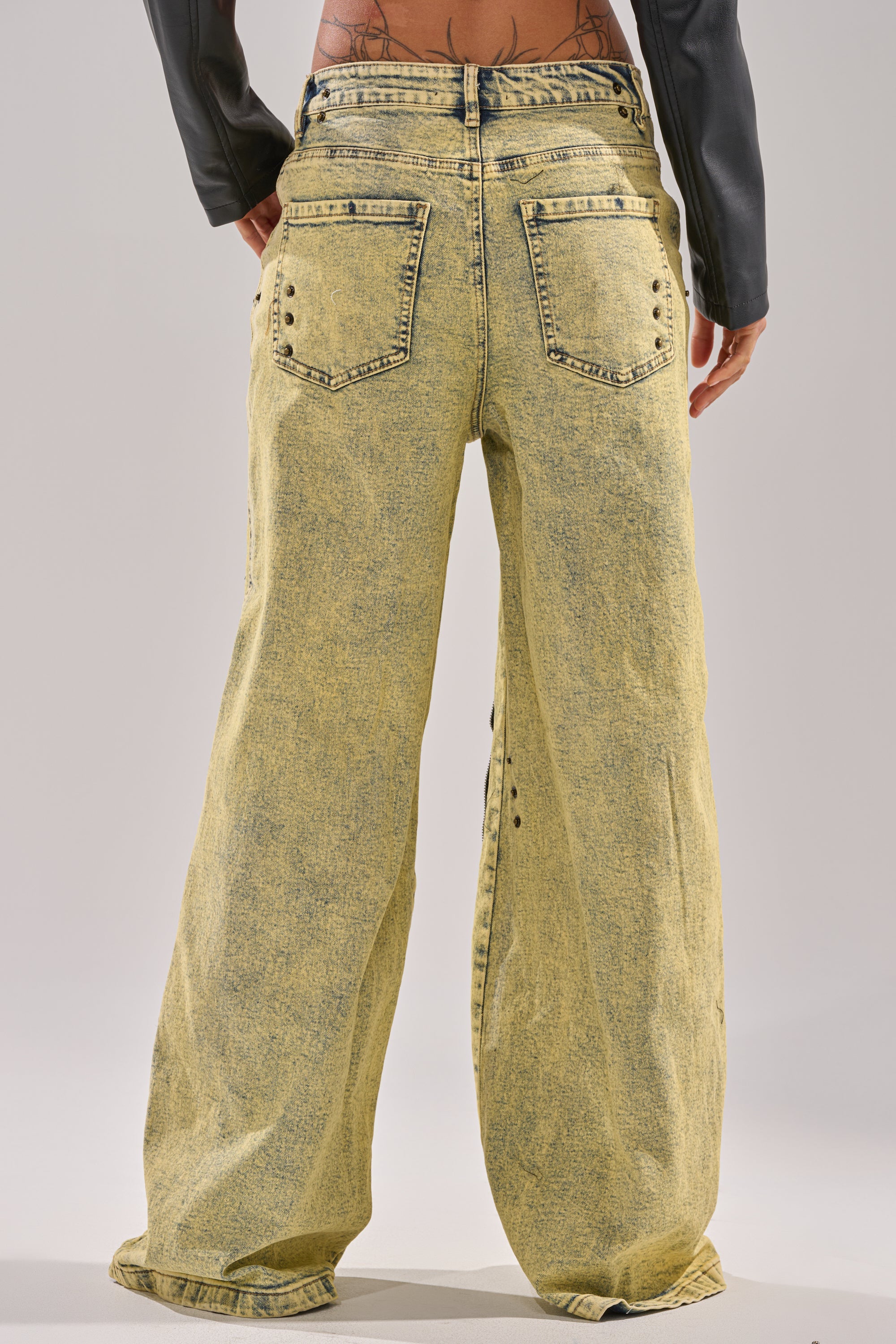CRAZY FOR YOU RELAXED DENIM